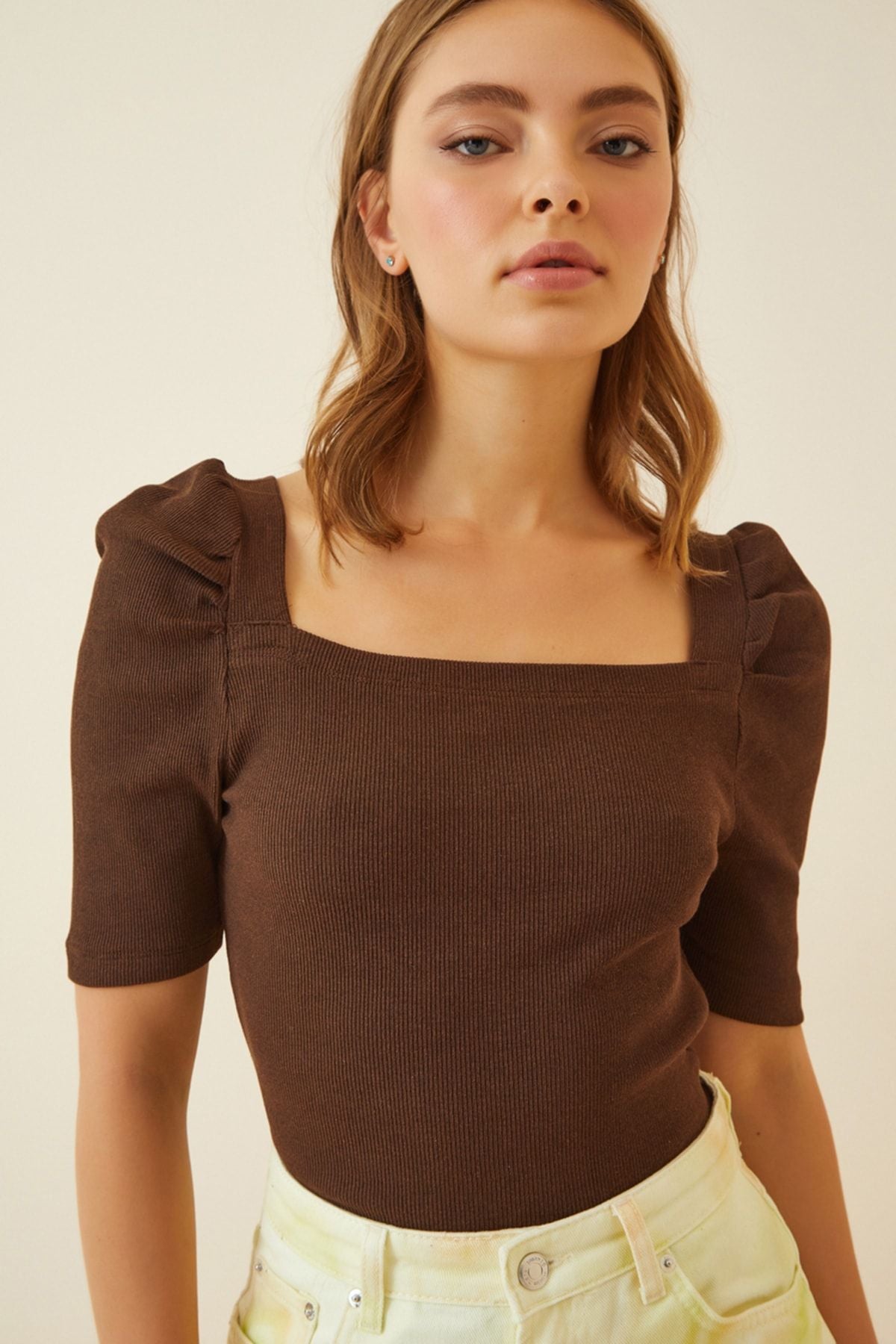 Female Brown Square Collar Crop Blouse GT00007