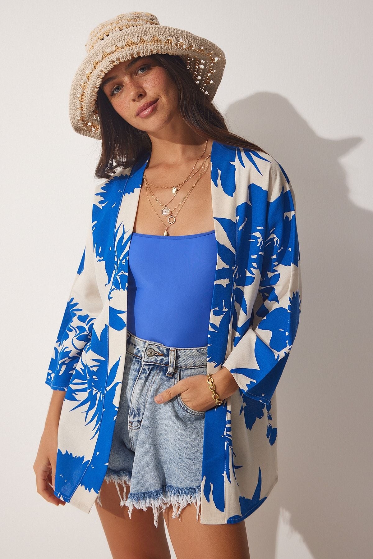 Female Blue Cream Patterned Kimono BH00381