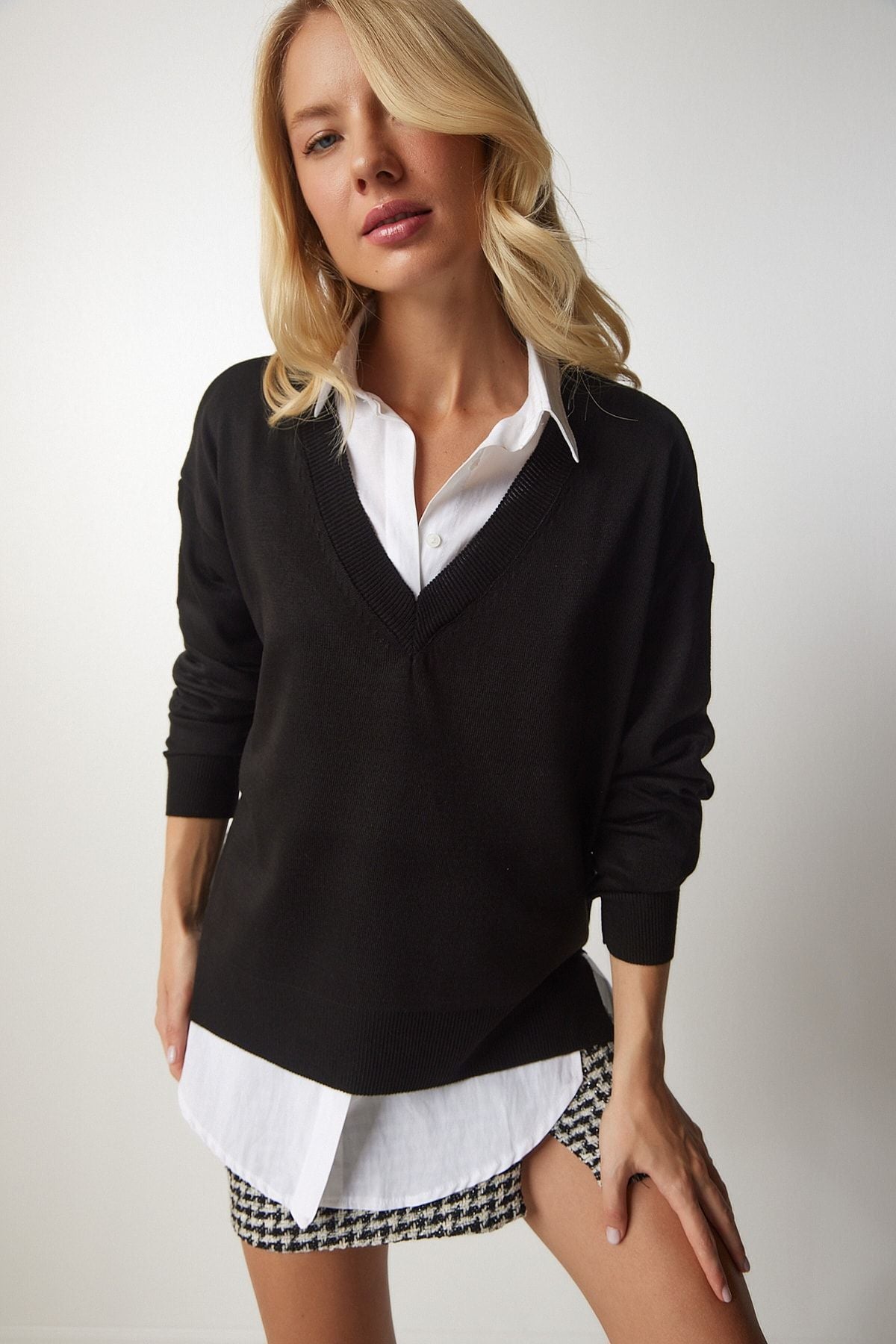WOMEN BLACK V -YAKA Oversizle Knitwear Kazakh BV00082