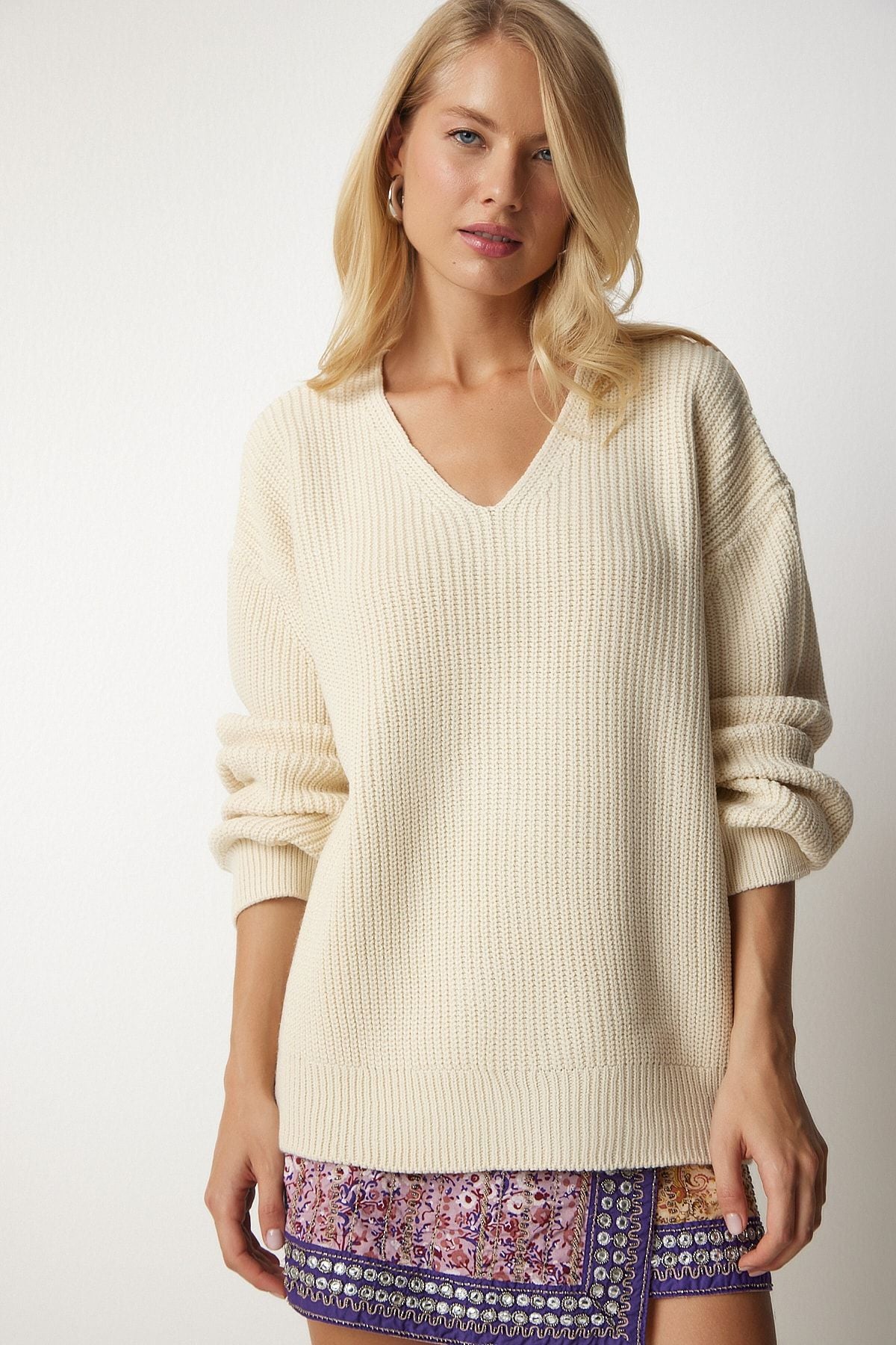 Women's Cream V -Yaka Oversizle Basic Knitwear Kazakh MX00130