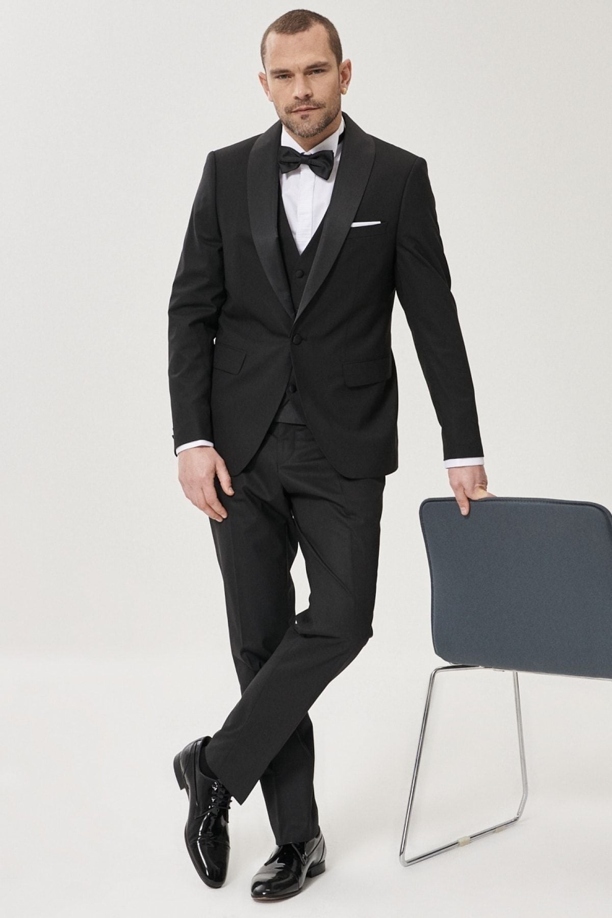 Men's slim fit narrow cut off the tuxedo with collar vests