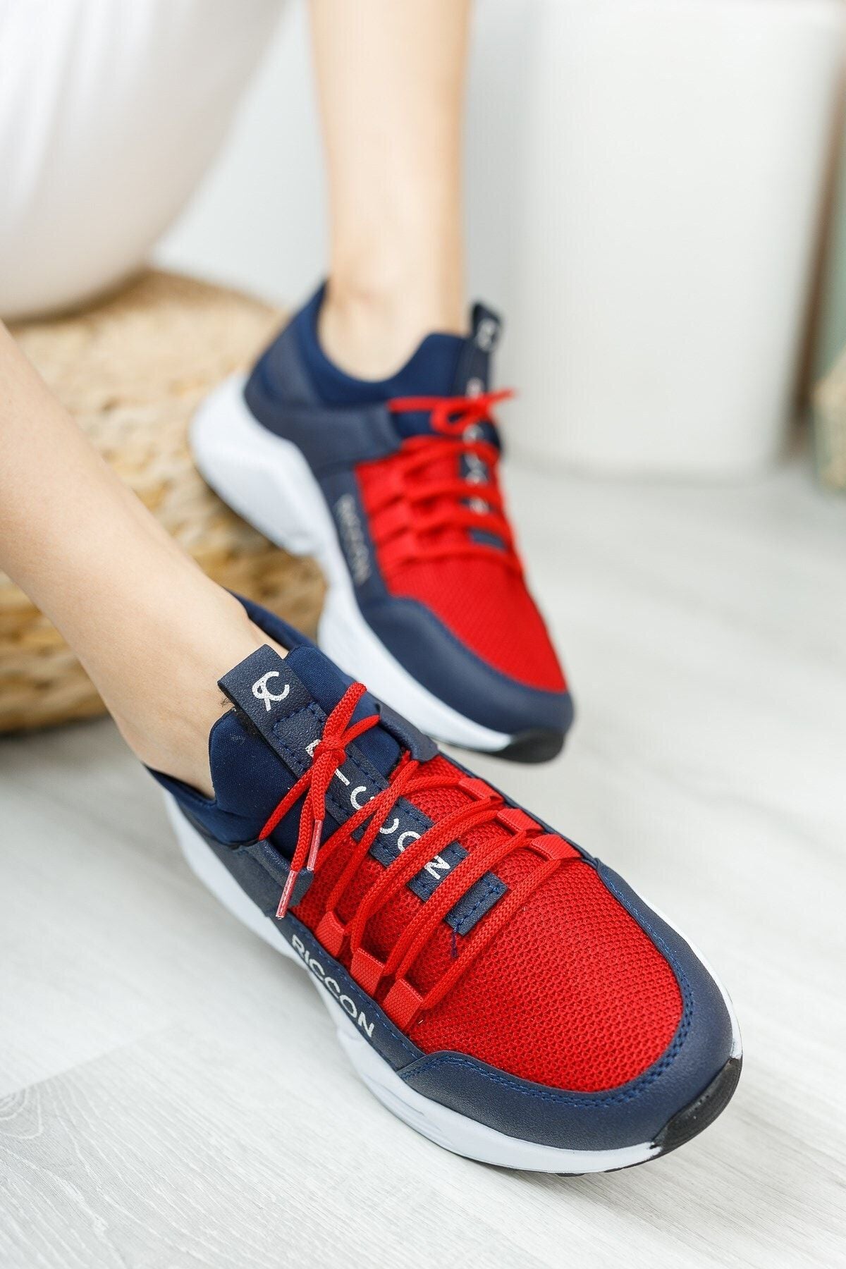 Unisex Navy Blind Late Sneaker 0012072