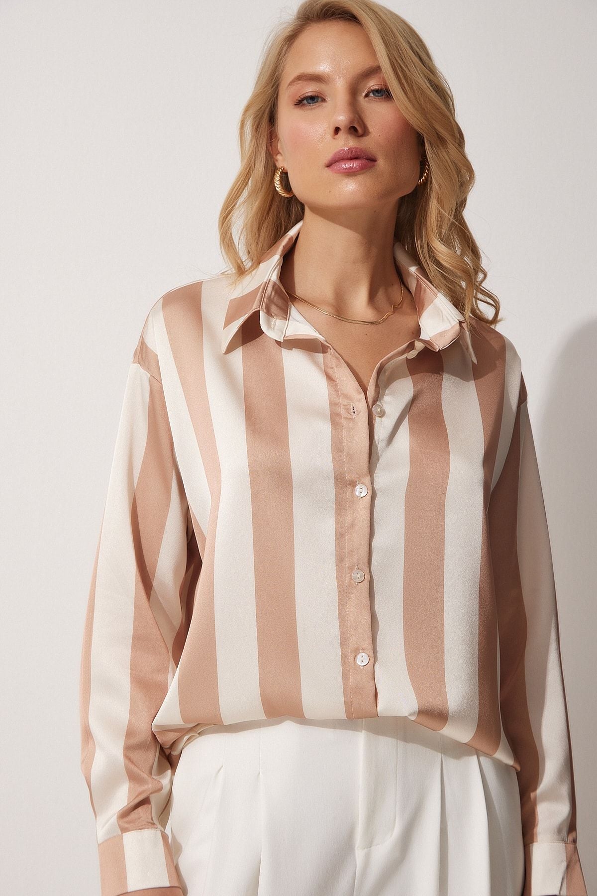 Women's cream striped satin shirt DD01206