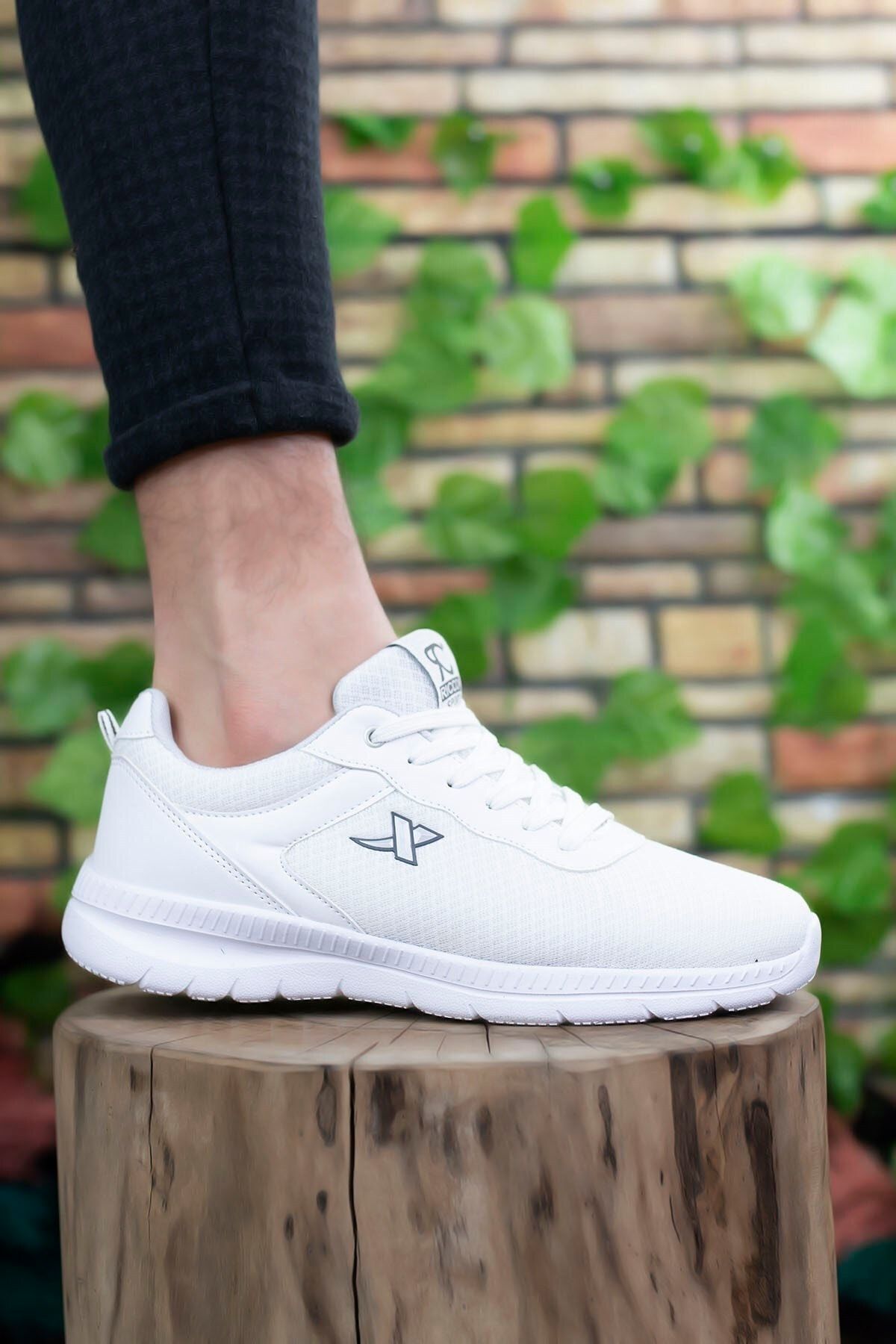 White White Unisex Ultra Light Sneaker 0012065