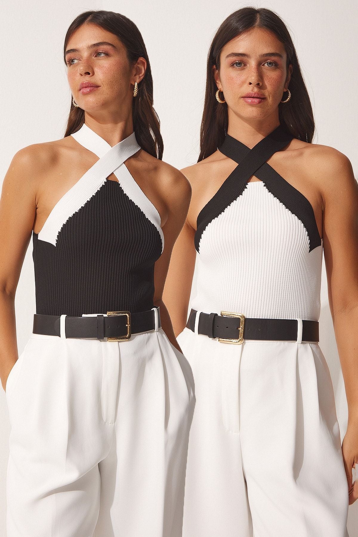 WOMEN Black White Weightlifting Cap 2 Pack Crop Knitwear Blouse US00915