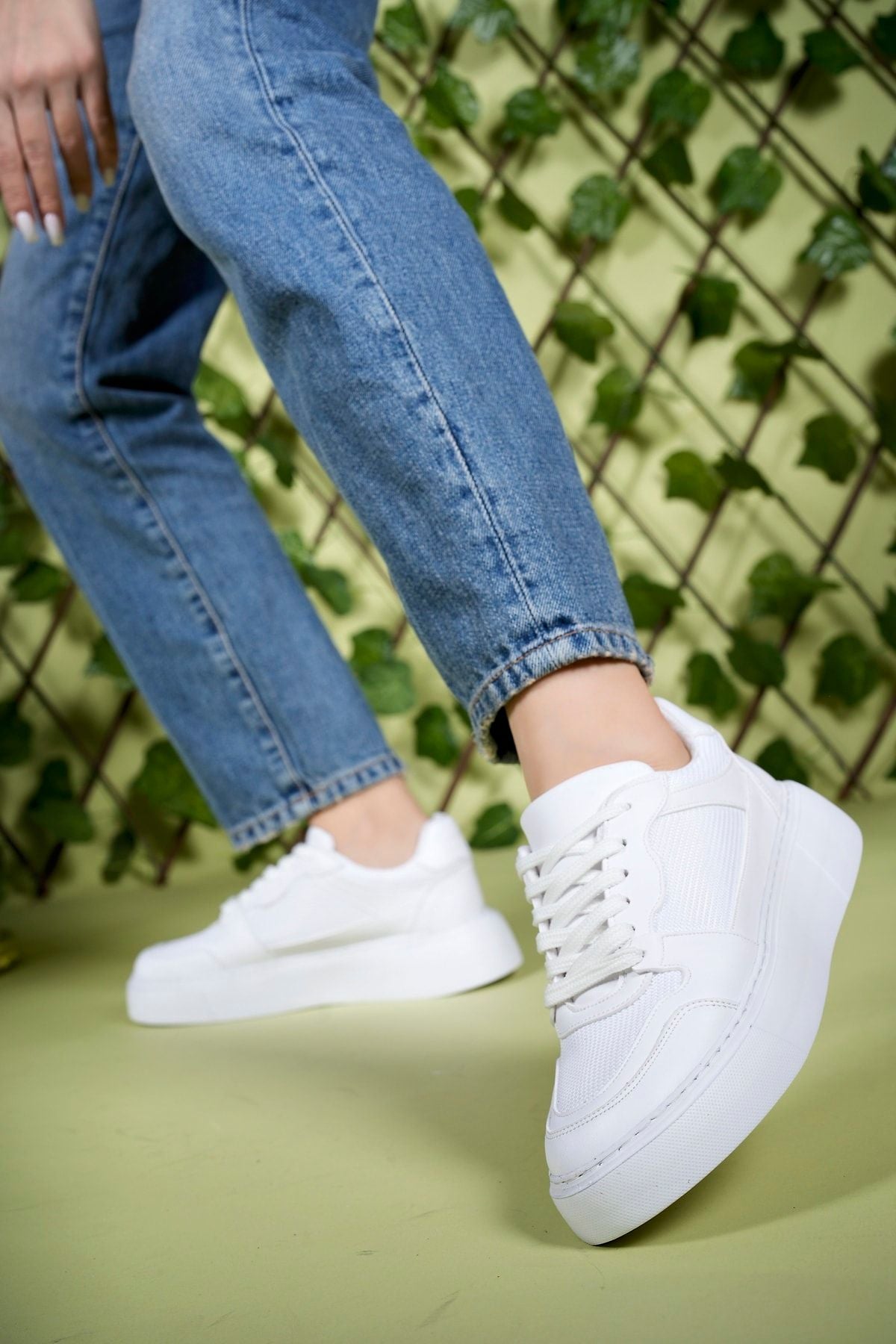 Woman Sneaker 0012339 White