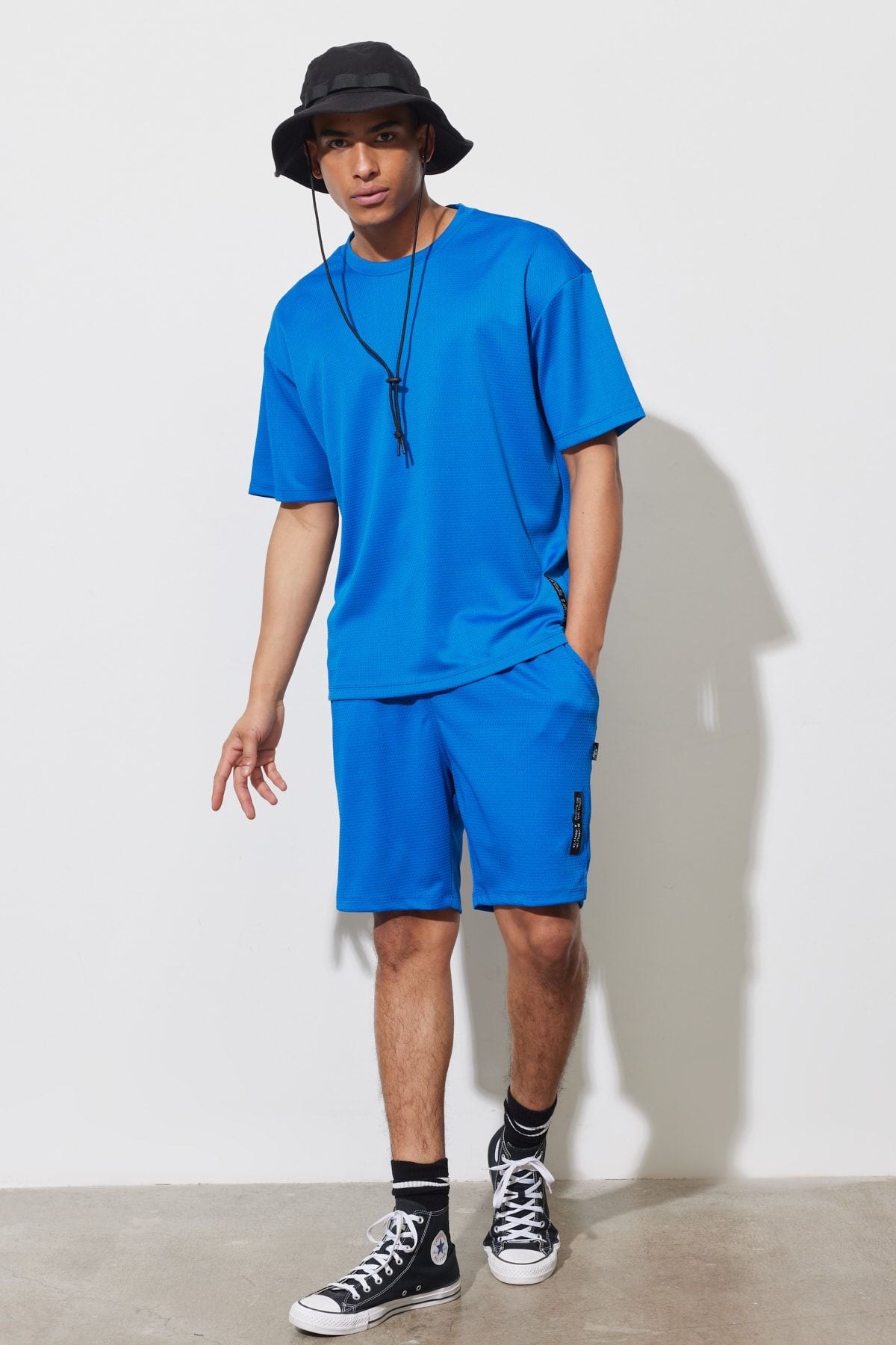 Men's Saks Blue Loose Fit Bicycle Collar Soft textured Sports T -shirt