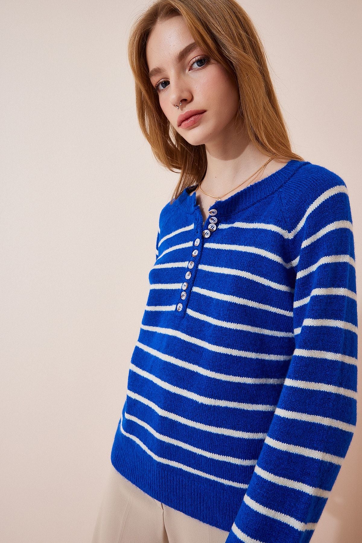 WOMEN DARK BLUE BUTTON YOKE KNIP Sweater LX00040