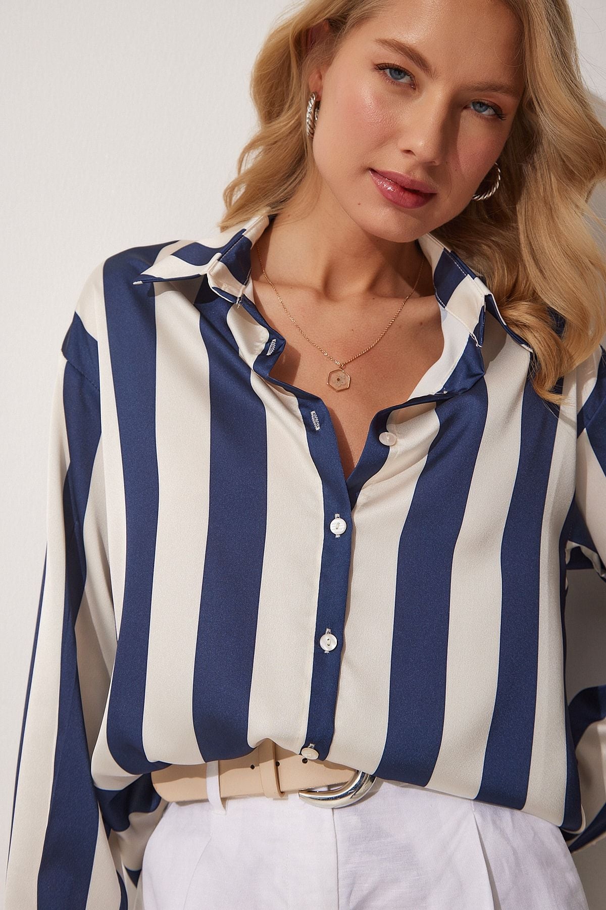 Woman Navy blue cream striped satin shirt DD01206