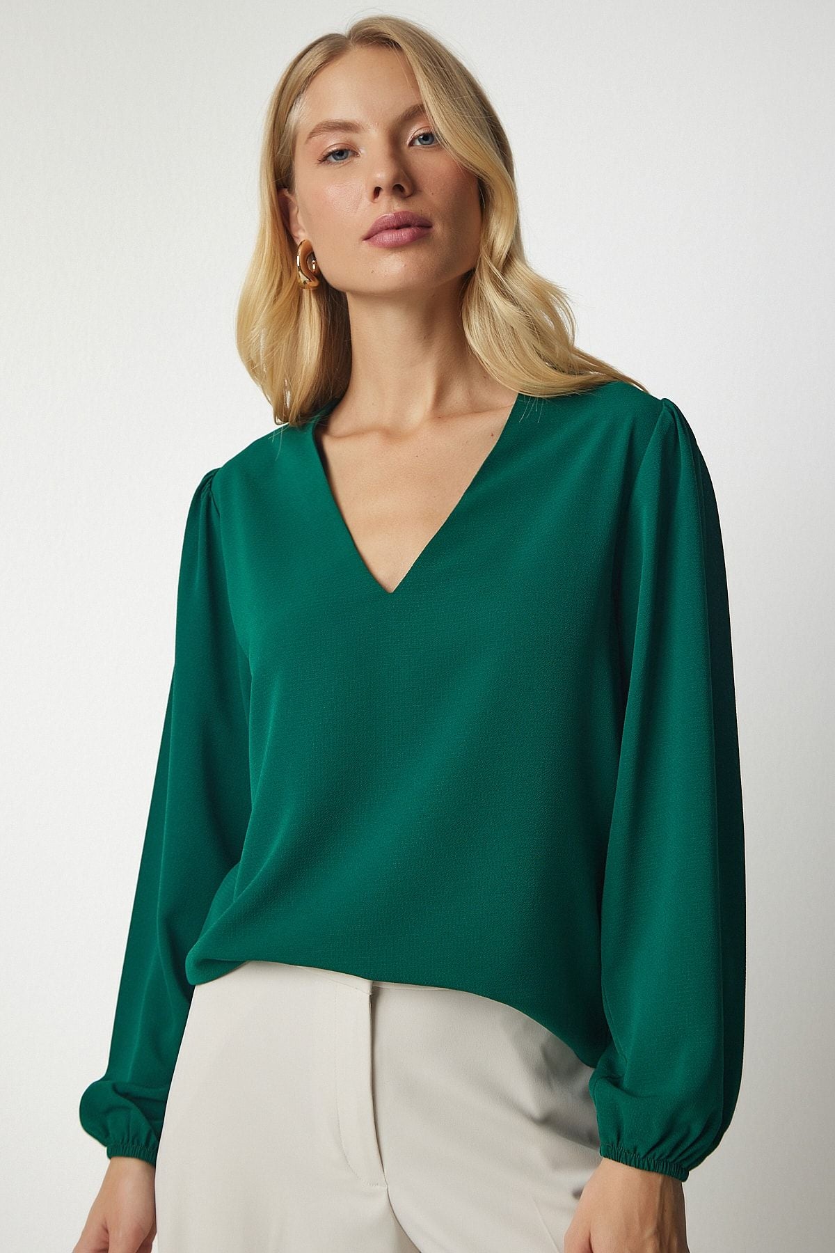 Female Emerald Green V -Neck Crepe Blouse UB00153