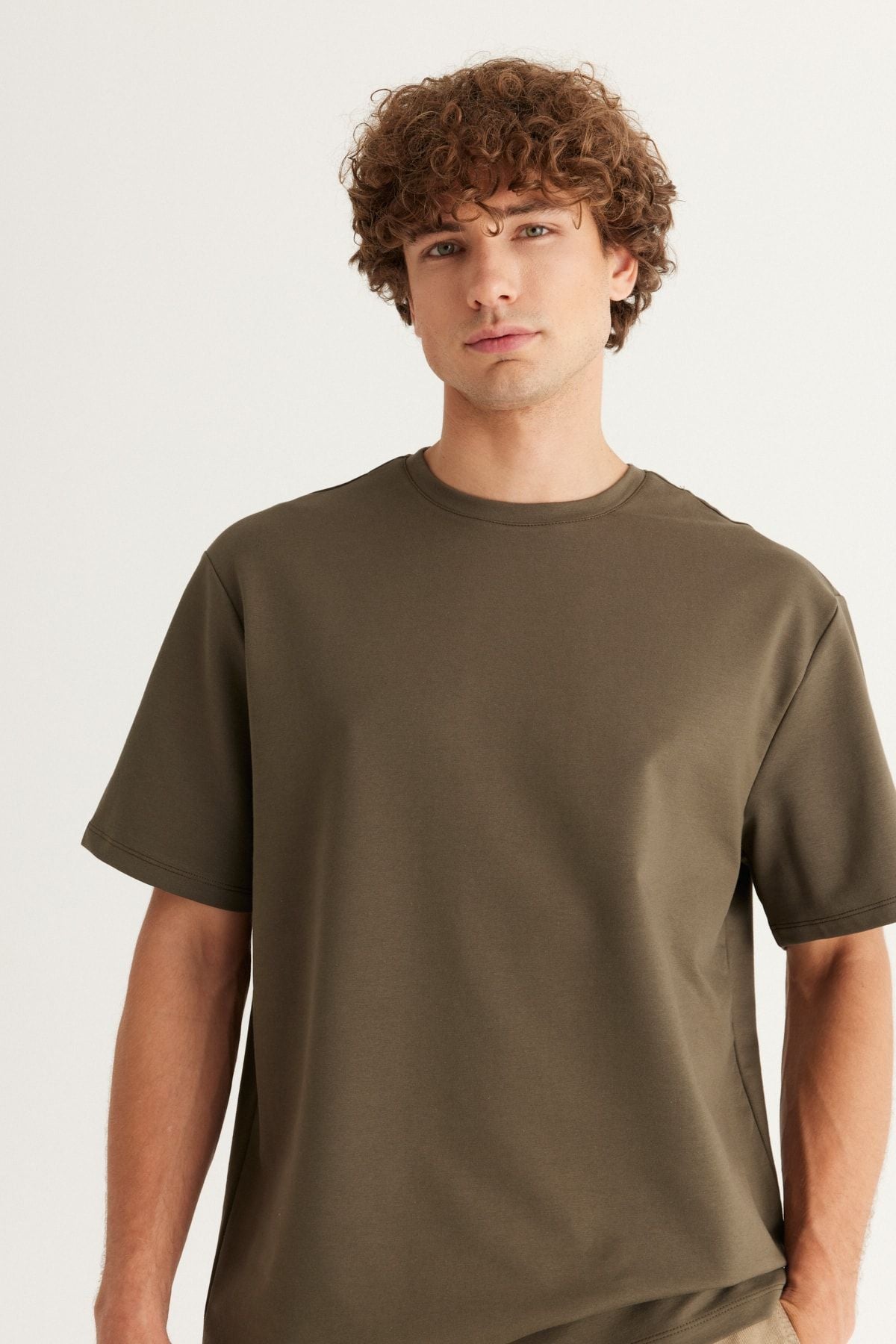 Men's Khaki Comfort Fit Casual Cut Bicycle Collar Cotton T -shirt