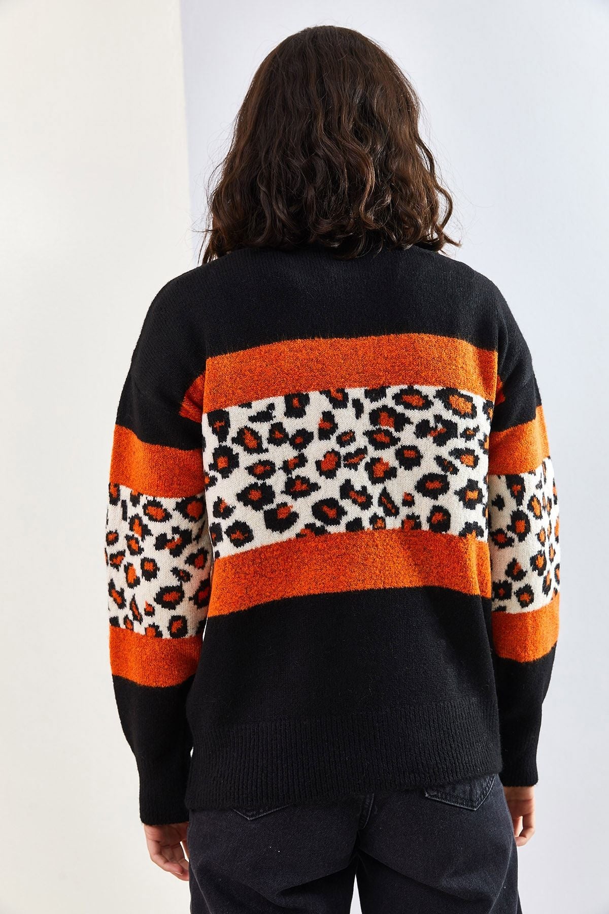 WOMEN'S PERSON PATTERN KNITTY Sweater