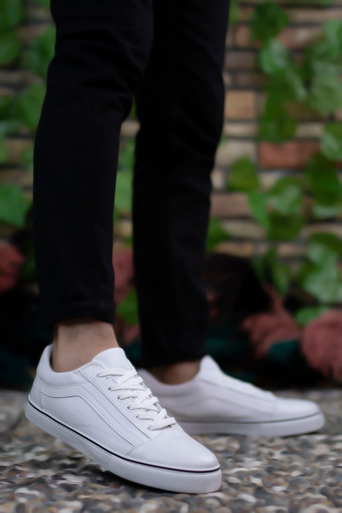 Unisex White White Sneaker 0012151