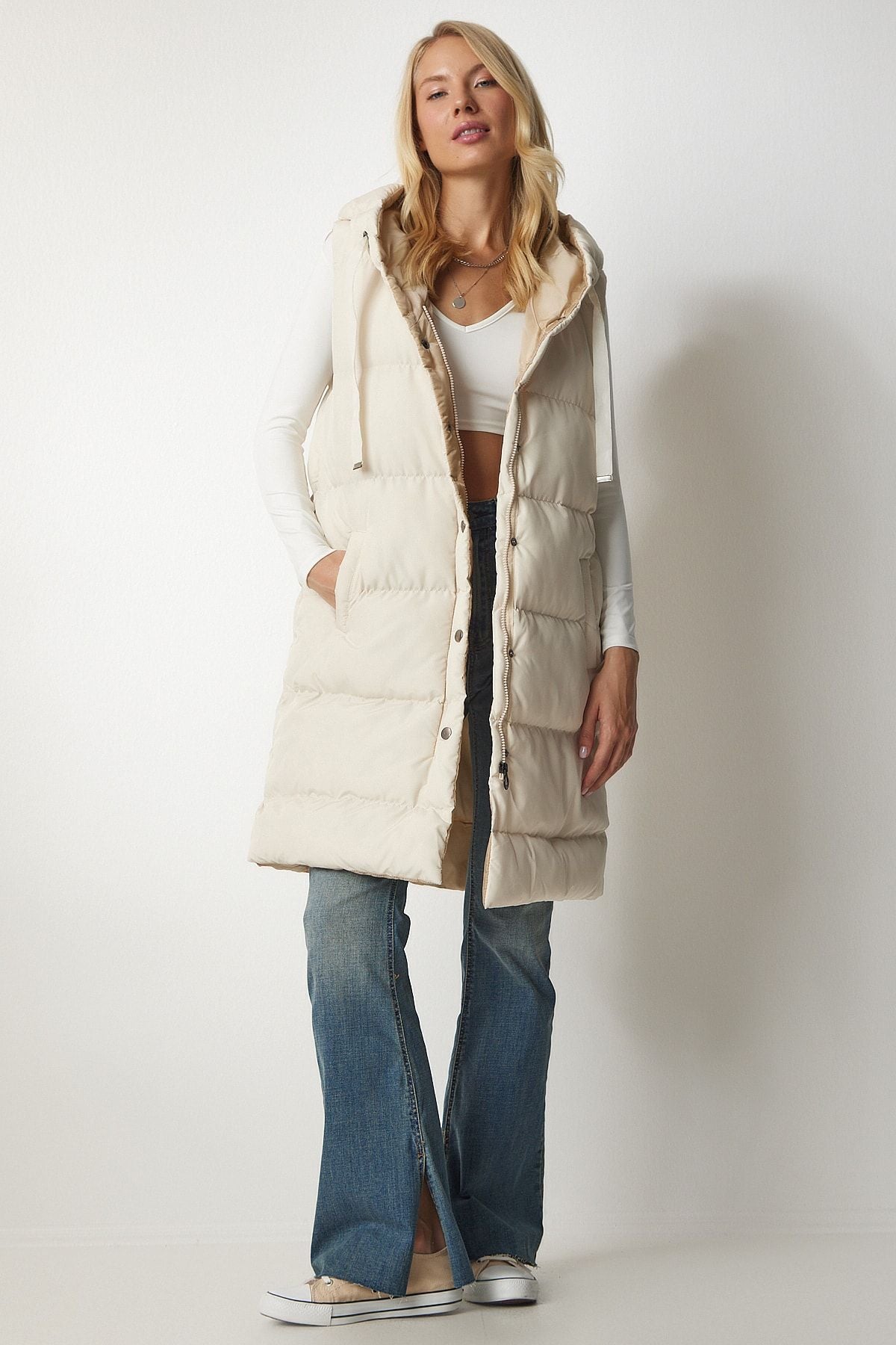 Women's Cream Hoped Long Swelling Vest VP00003