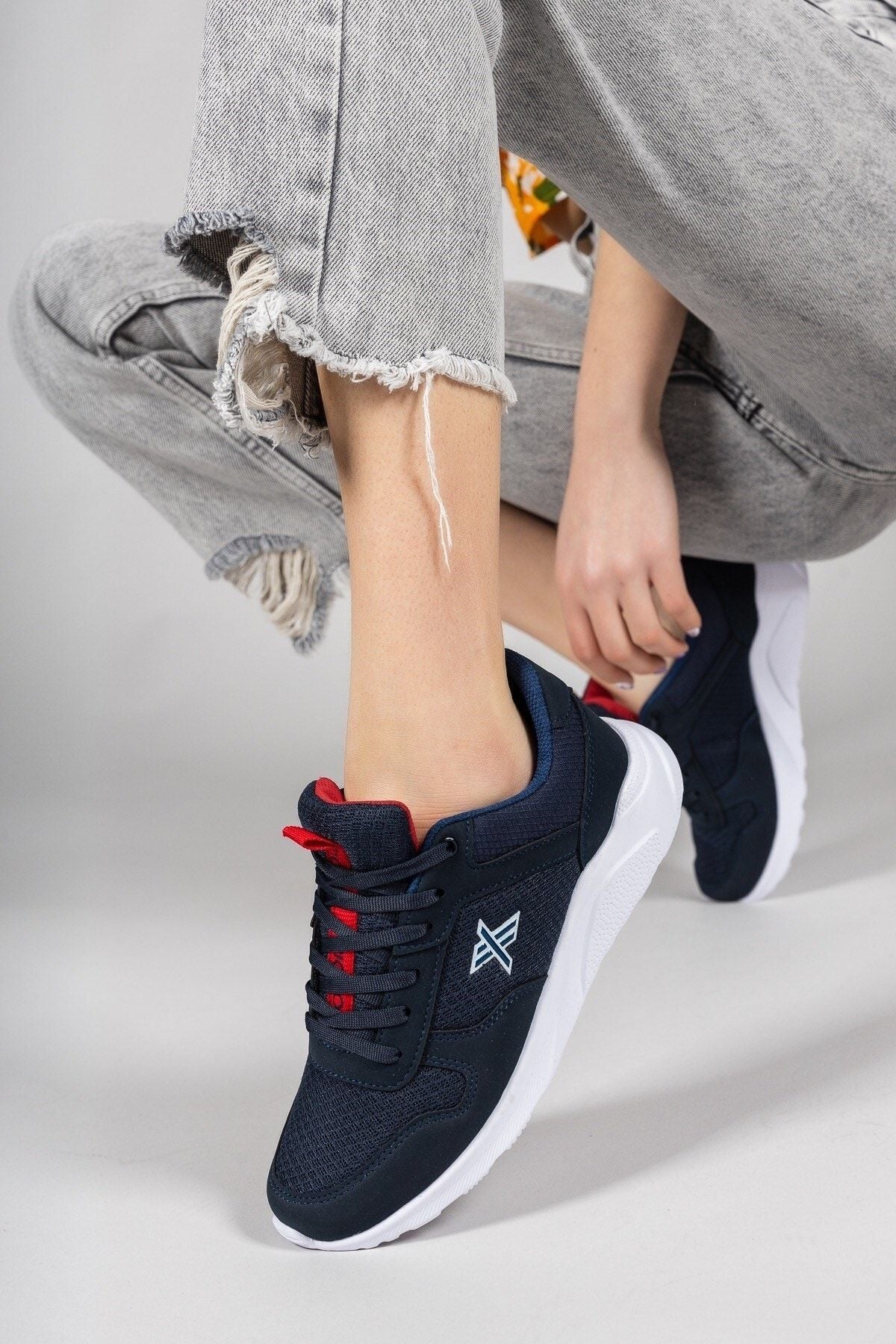 Super Light Navy Blue White Unsex Sneaker 00124039