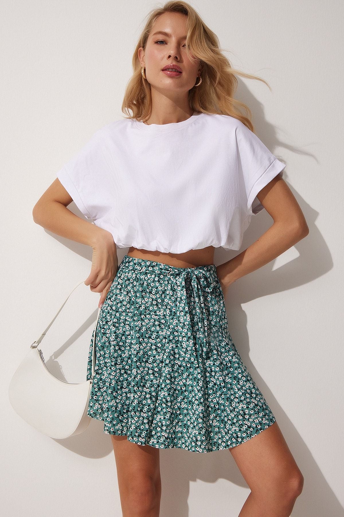 Women's Cagla Green Flower Patterned Mini Knitting Short Skirt CI00076