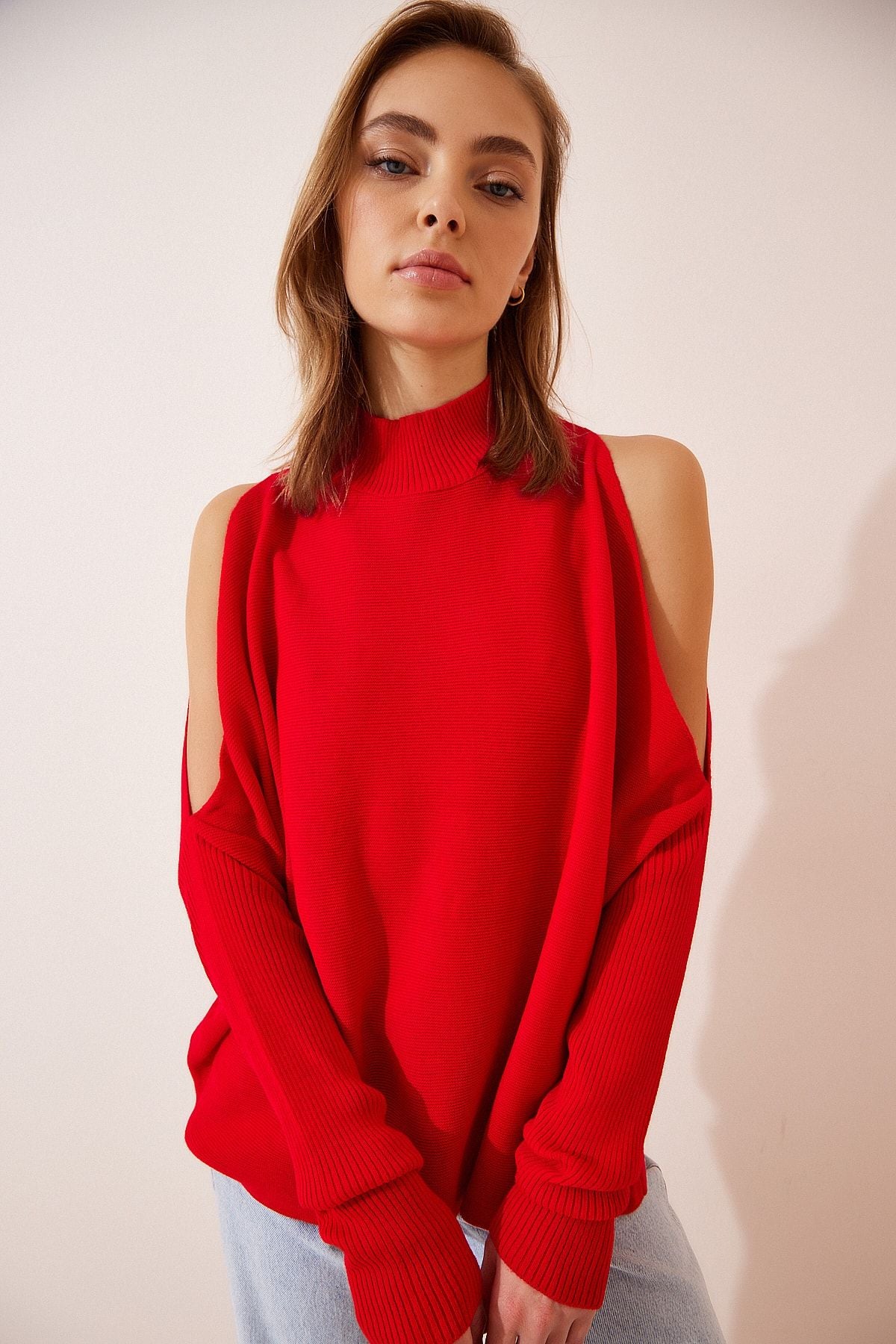 Woman Red Cut Out Detailed Oversize Knitwear Sweater AS00015