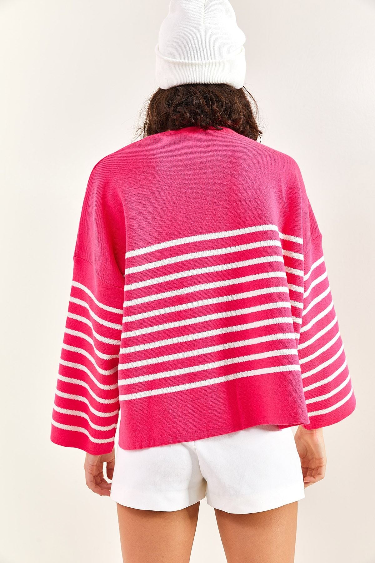 Women's half striped shabby knitwear sweatshirt