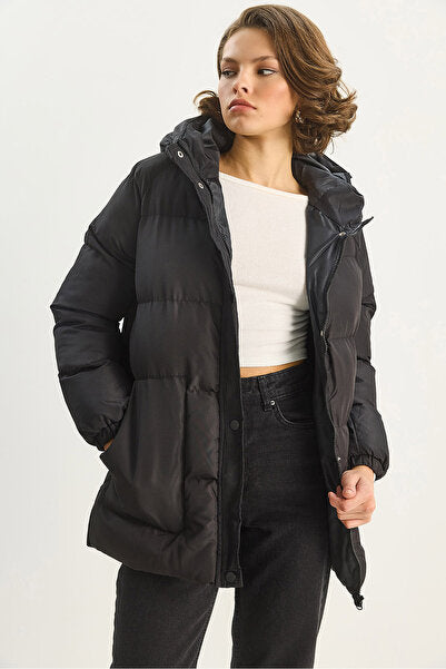 Women's Regular Fit Hooded Zippered Lined Puffer Coat with Pockets 1400 60283685