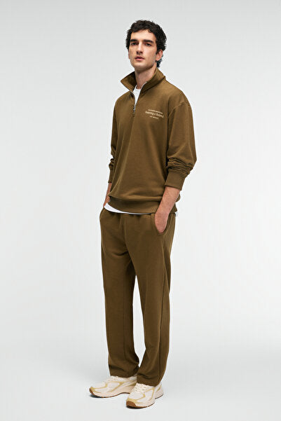 CLARENCE Men's 100% Cotton Drawstring Elastic Waist Back Pocket with Decorative Label Khaki Sweatpants