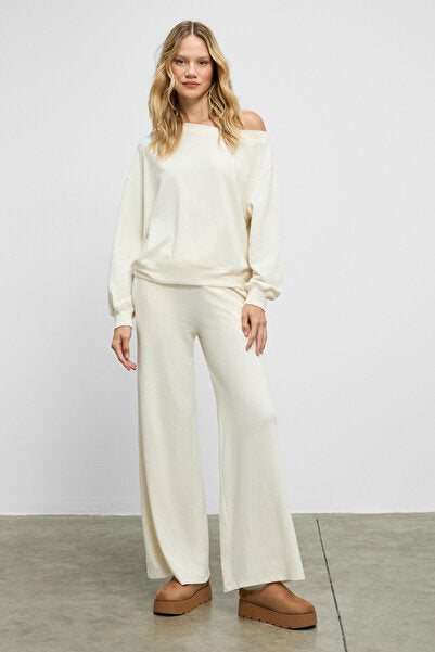 ARTREOS Women's Soft and Flexible Fabric Asymmetrical Belted Ecru Sweatpants