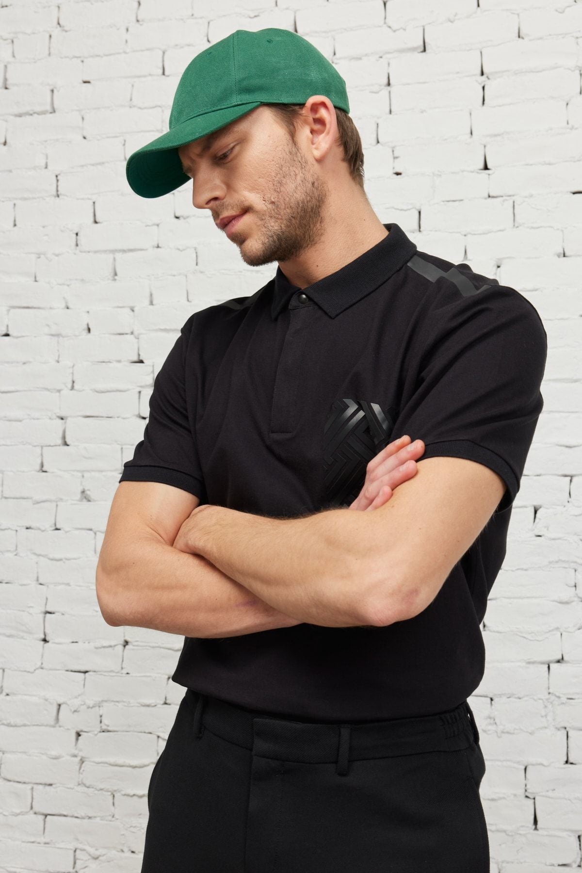 Erkek Siyah Slim Fit Dar Kesim Polo Yaka Baskılı Pamuklu Tişört