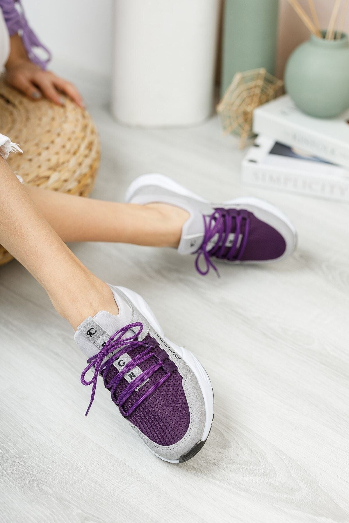 Woman Ice Purple Sneaker 0012072