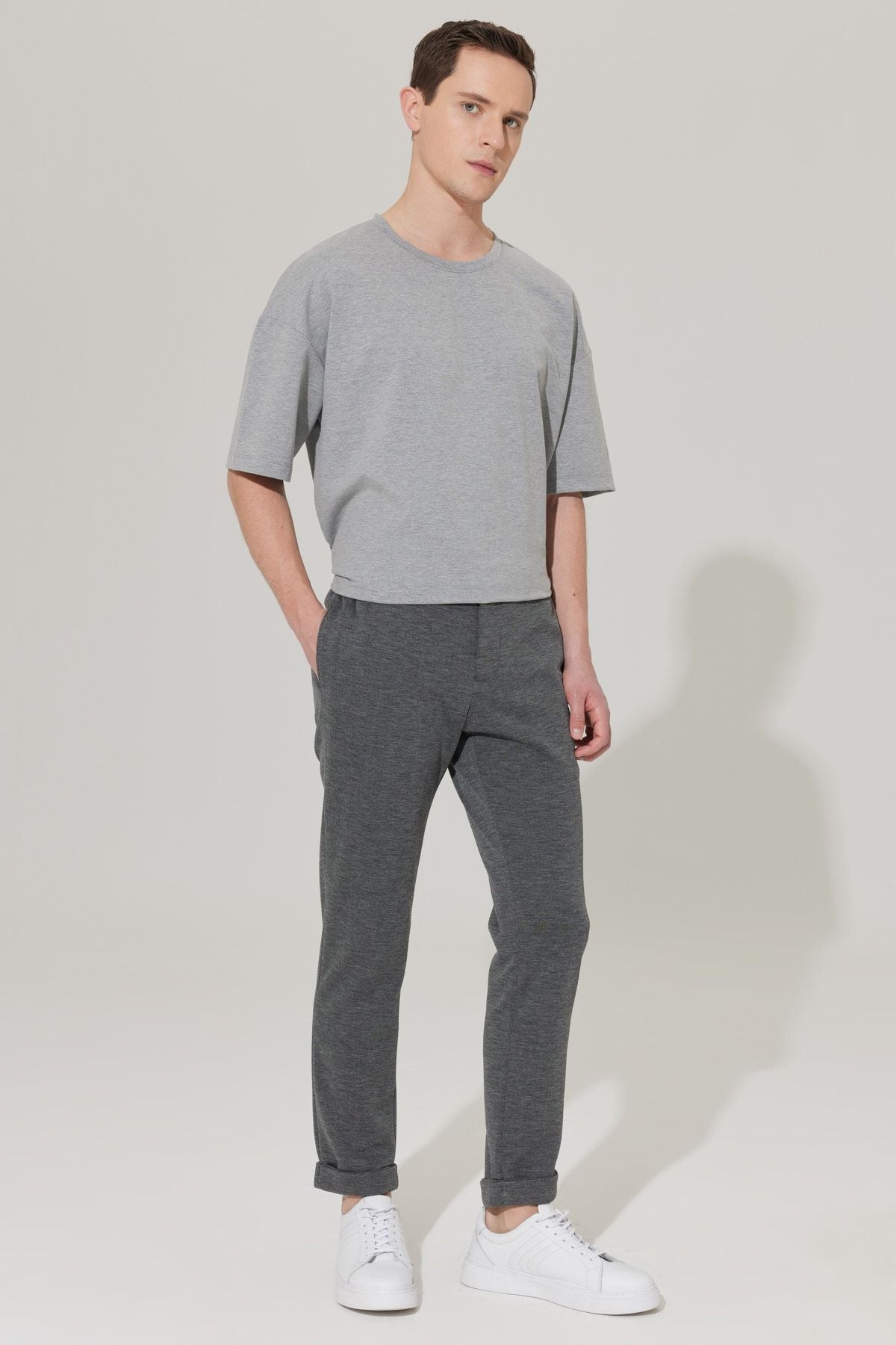 Men's anthracite slim fit narrow cut bird -eyed waist tied jogger pants