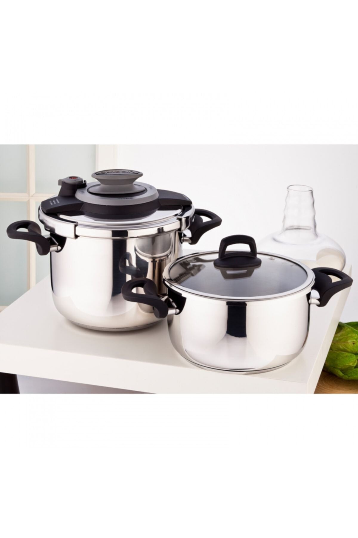 Montana 2 Piece 4+6 Liter Induction Based pressure cooker set black gray