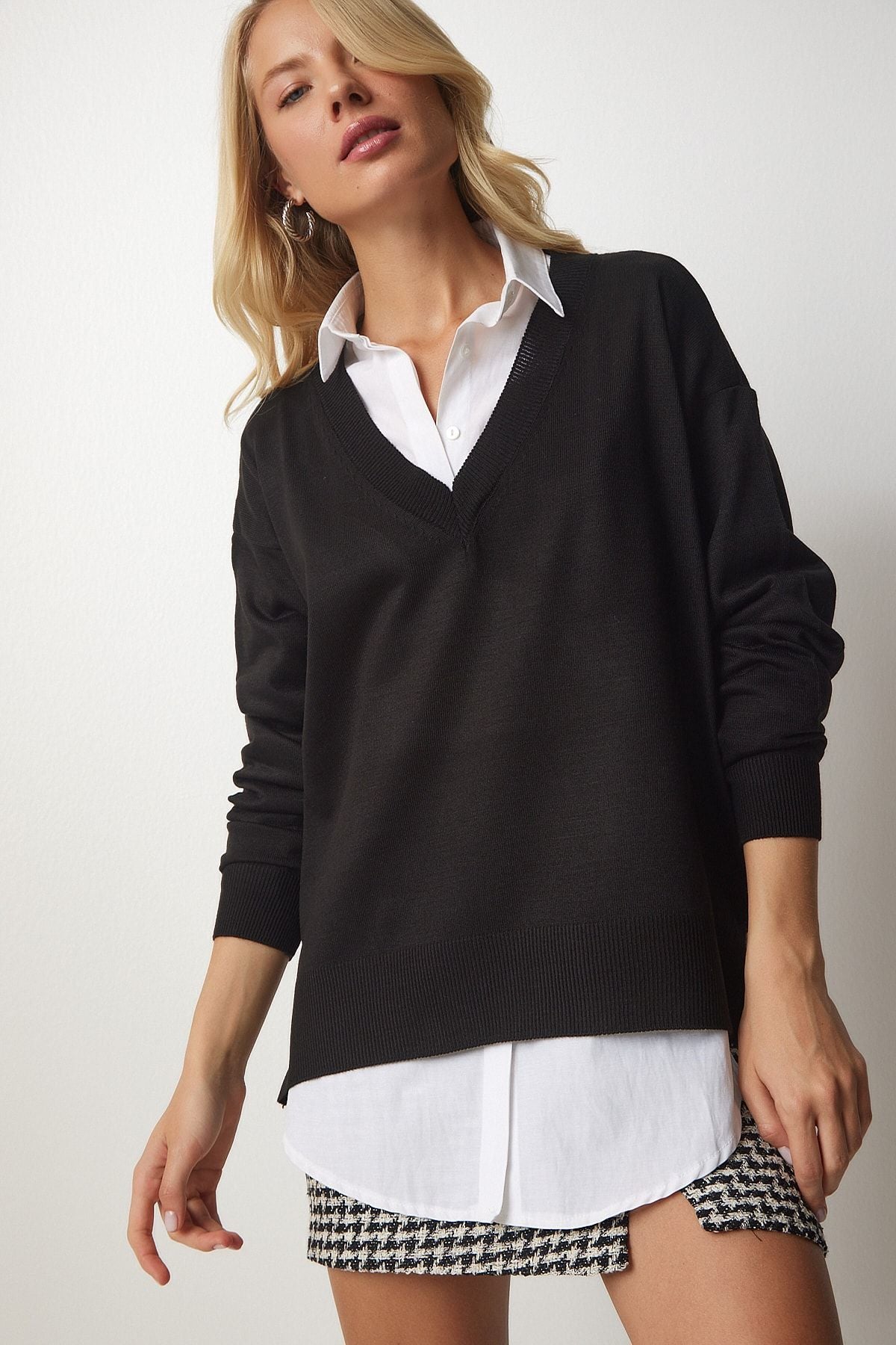 WOMEN BLACK V -YAKA Oversizle Knitwear Kazakh BV00082