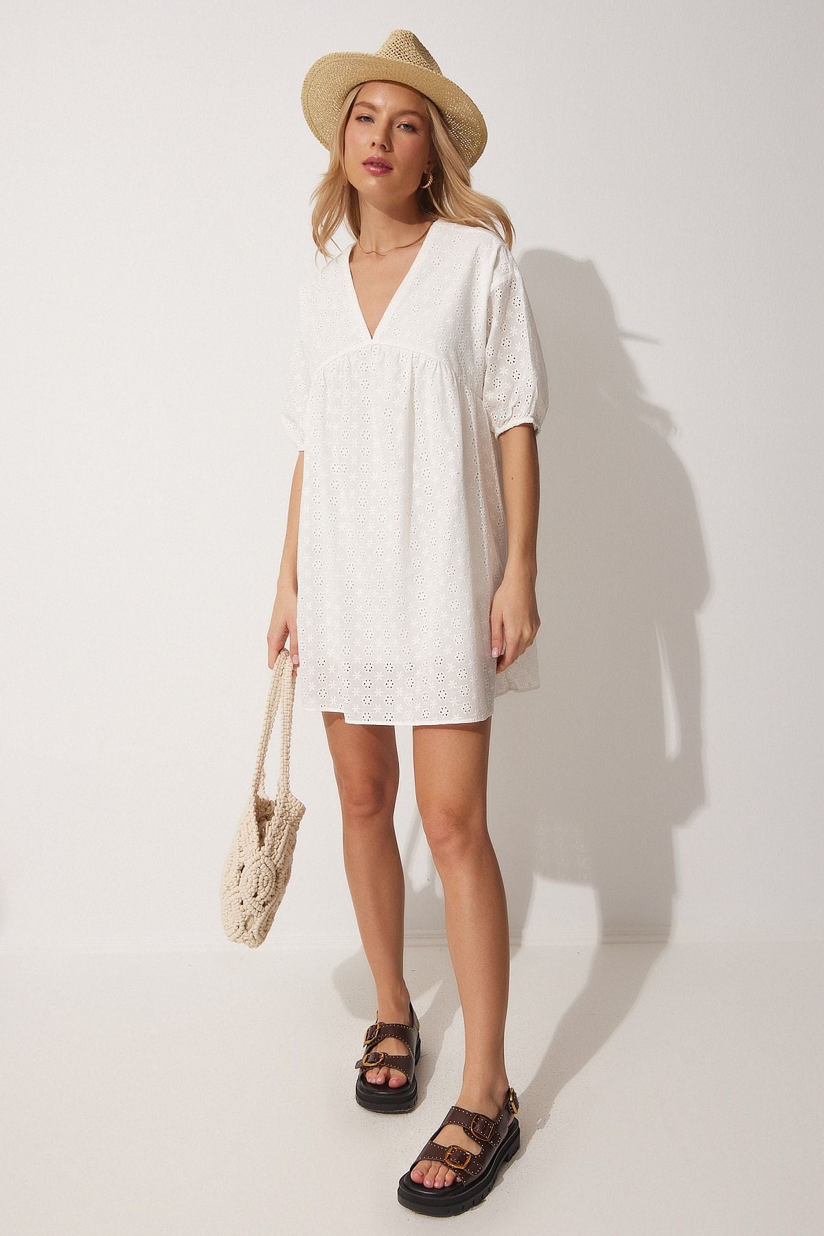 Woman White Fisto V -Neck Summer Mini Clash Dress DD01201