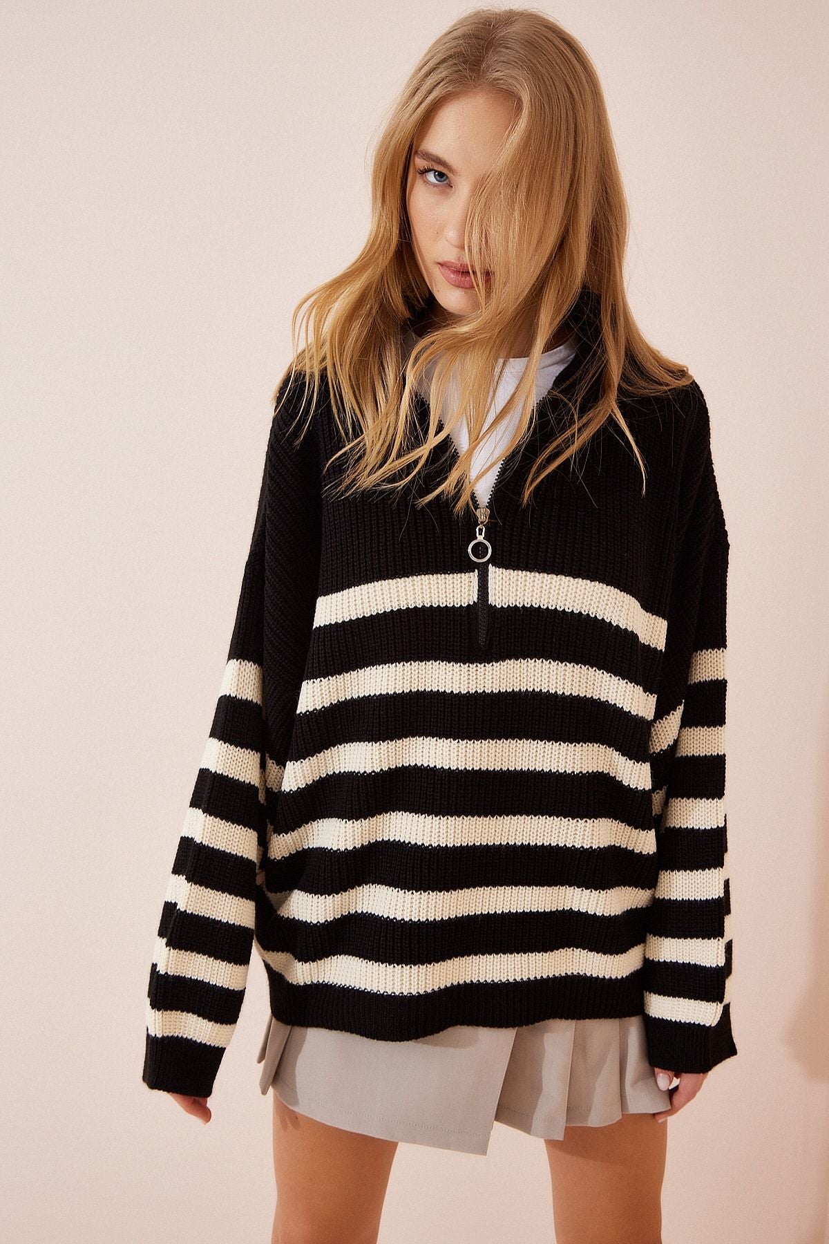 Female black zipper with vertical collar striped oversiz Kazakh yy00100