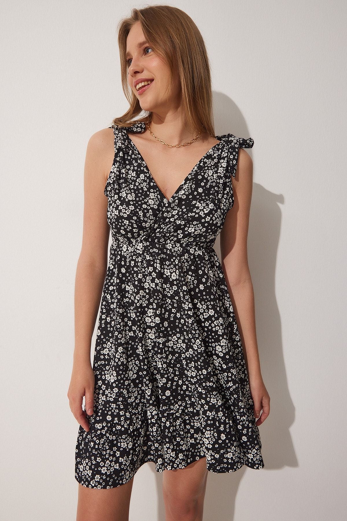 Woman Black Summer Flower Viscose Dress FF00129