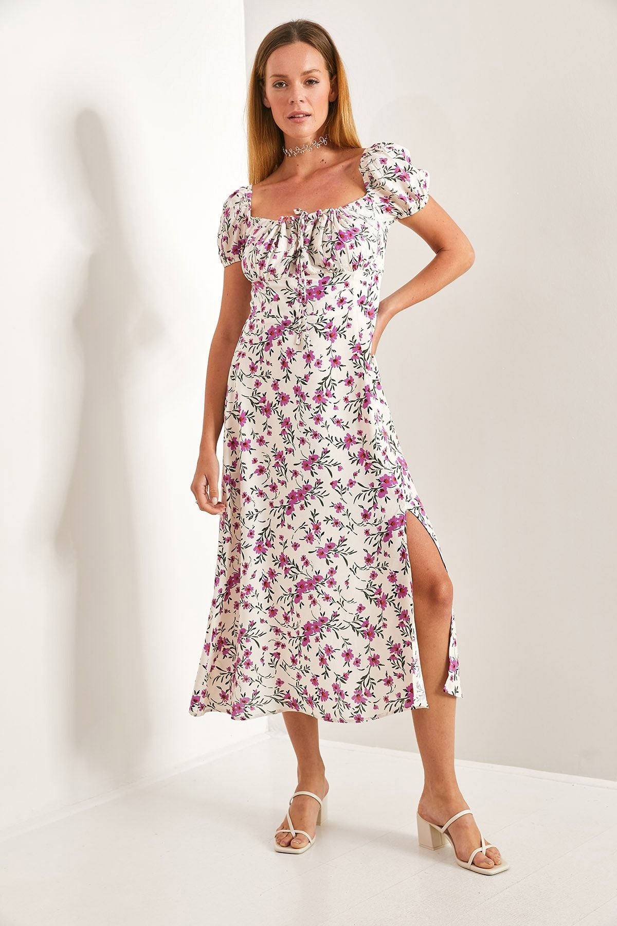 Woman Flower Patterned Dress