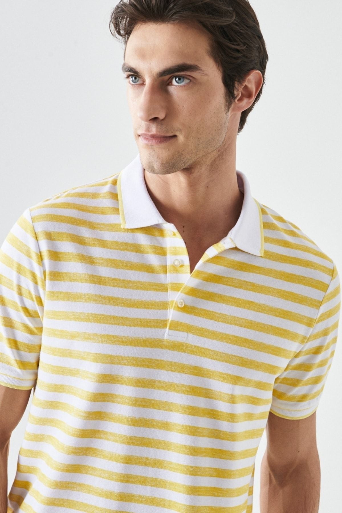 Men's white yellow slim fit narrow cut polo collar striped casual T -shirt