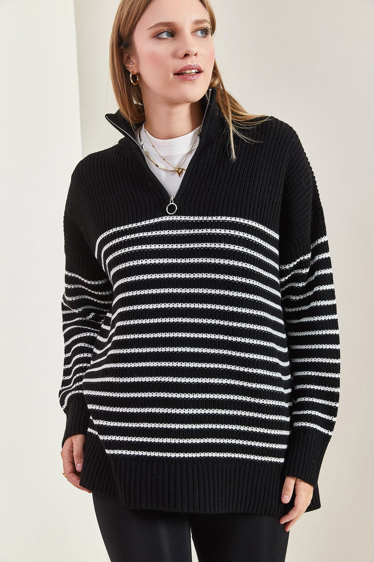 Female fisherman collar zipper six striped knitwear sweater