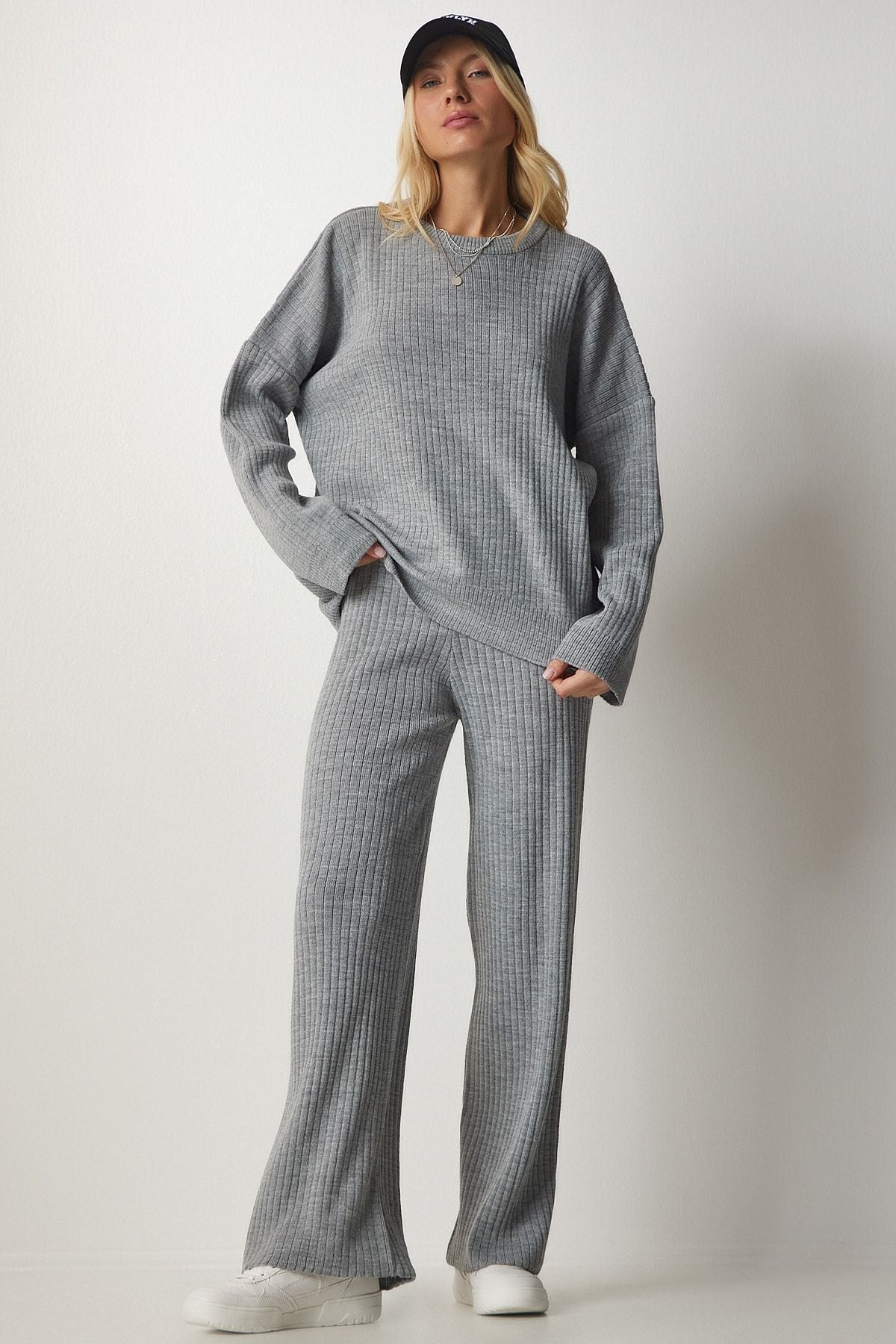 Female Gray Knitwear Cossack Pants Set MX00112