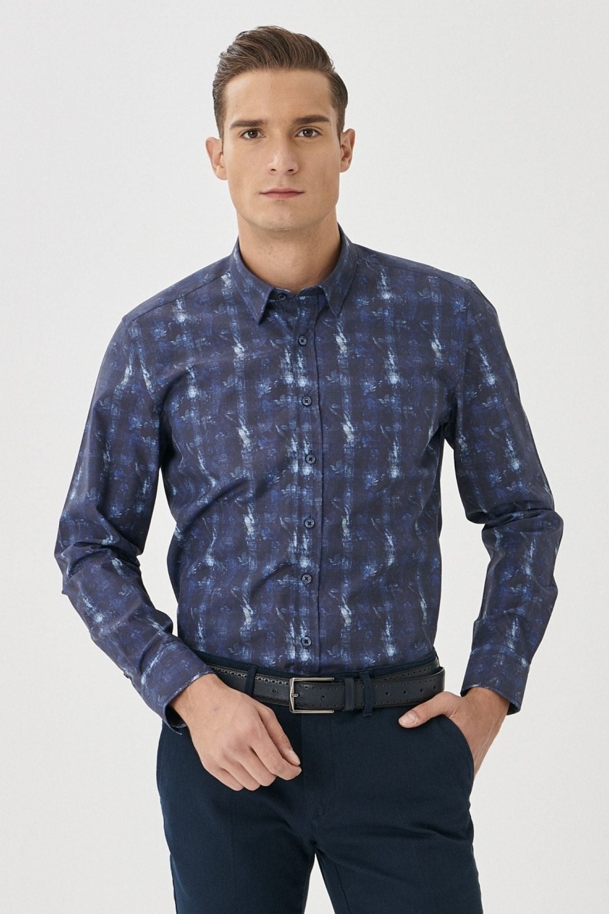 Men's navy blue slim fit narrow cut buttoned collar printed navy blue shirt