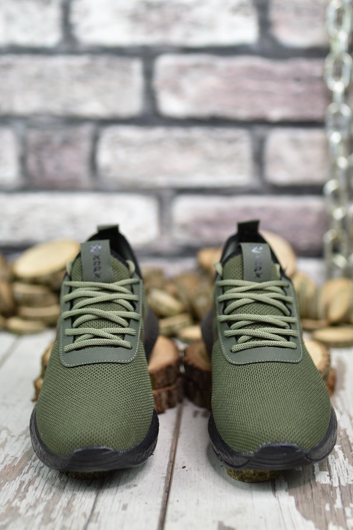 Khaki Black Men Sneaker 00122051