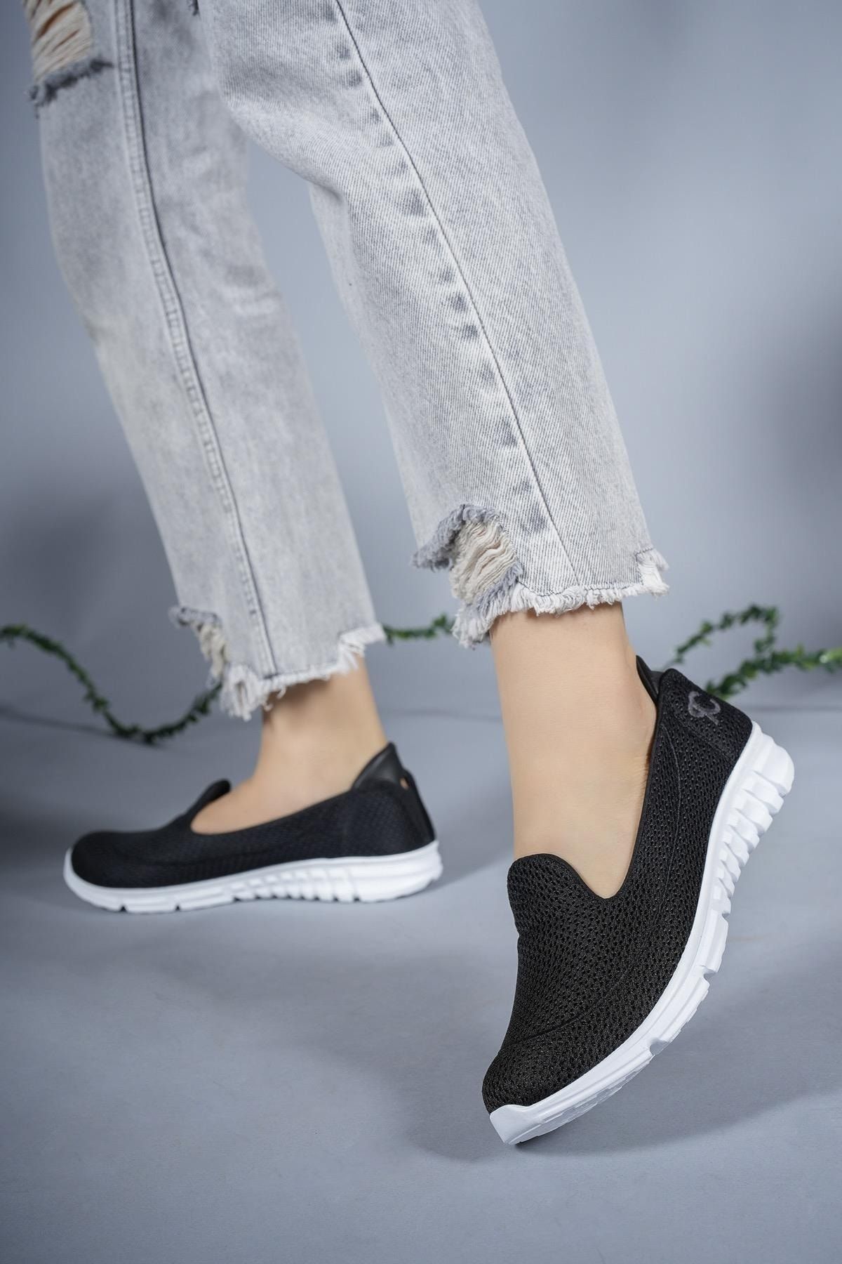 Women Sneaker 0012801 Black White