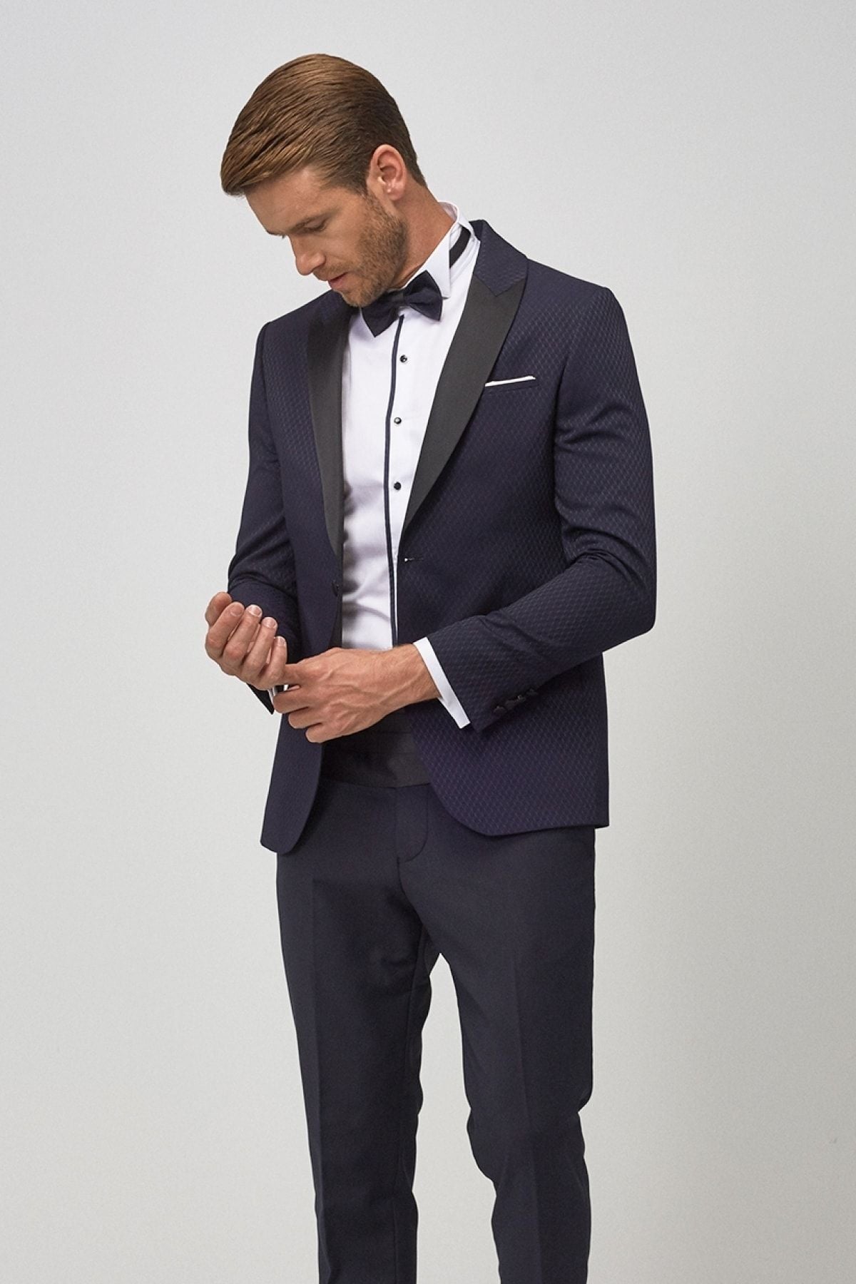 Men's Navy Blue-Black Slim Fit Patterned Tuxedo Groom