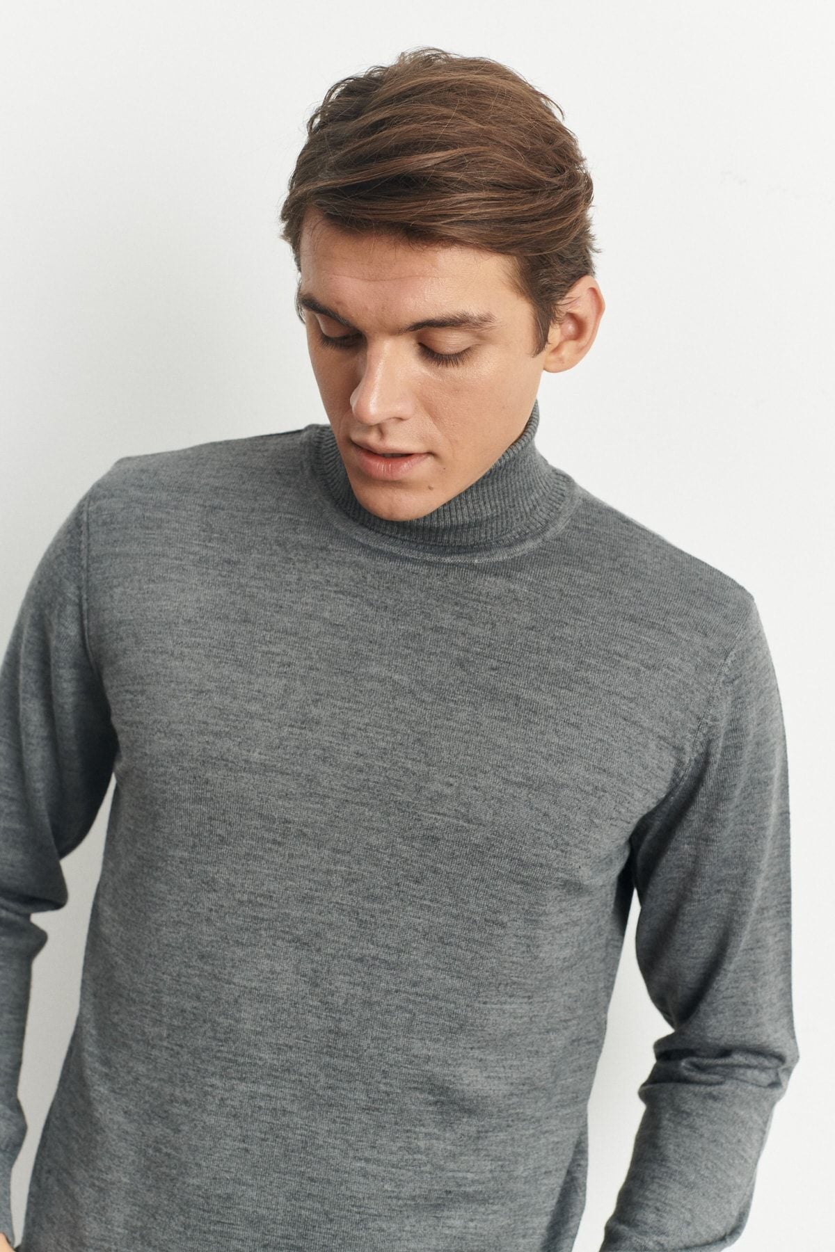 Men's Gray Melanj Standard Fit Normal Class