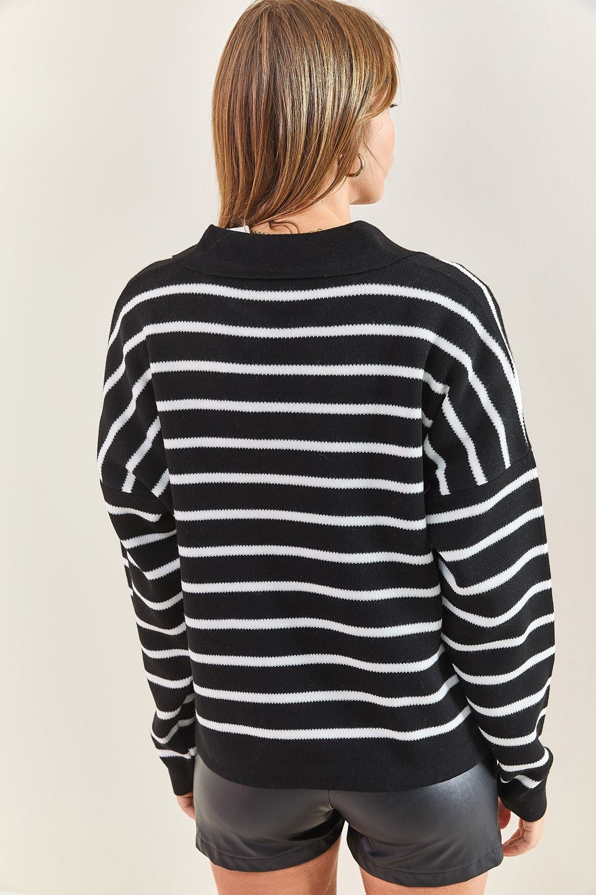 Female black striped Polo Yaka Oversize knitwear sweater