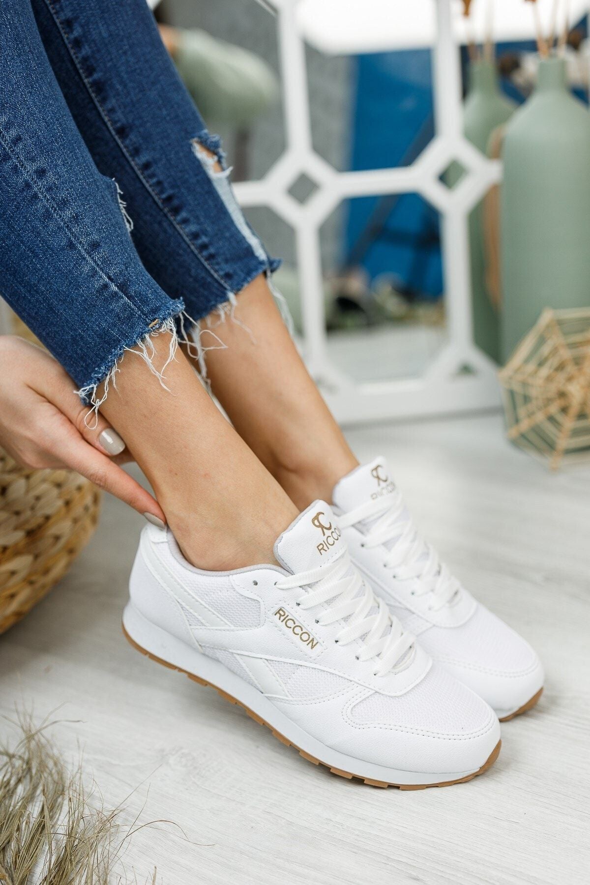 White White Unisex Sneaker 0012853