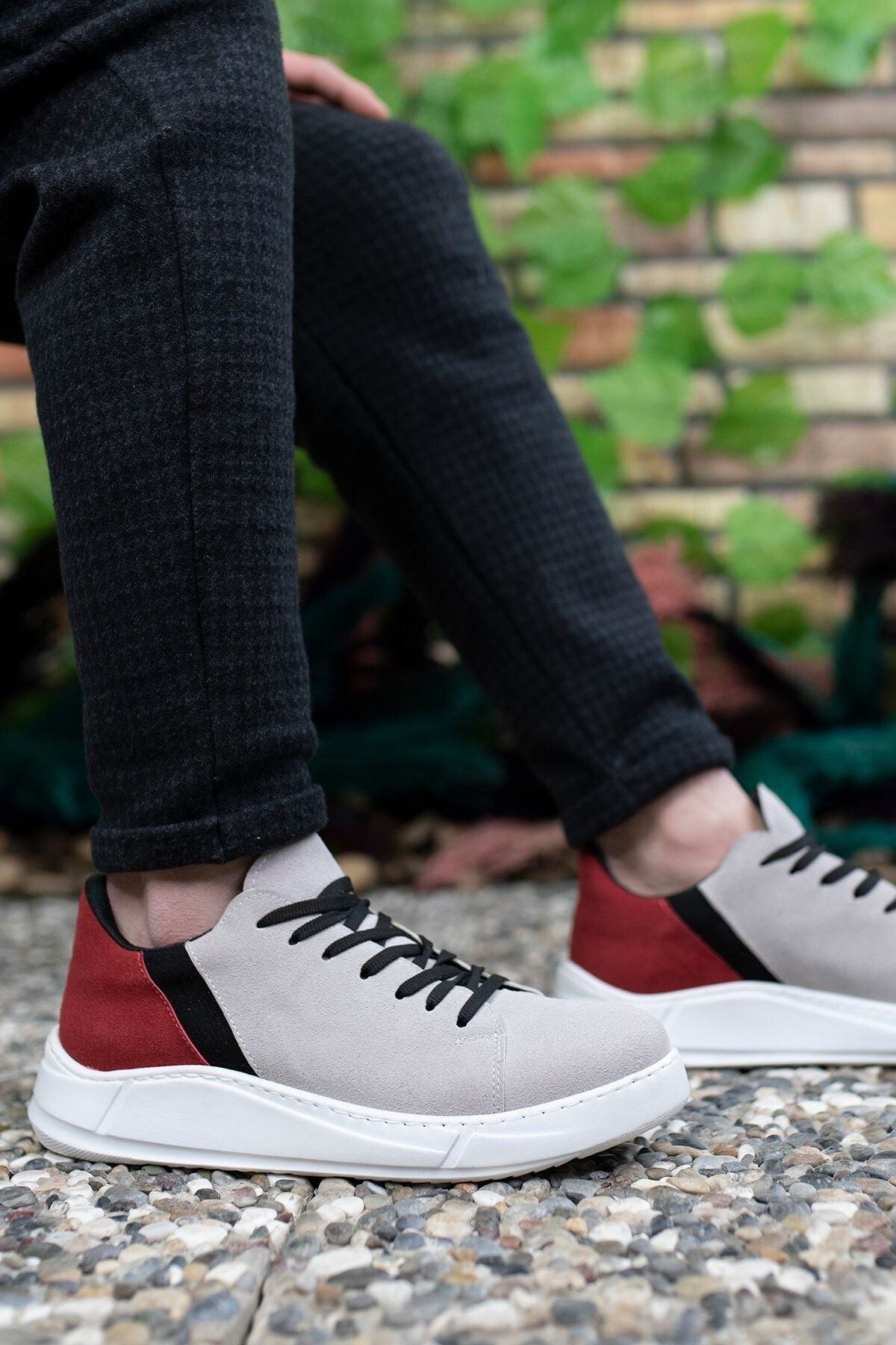 Men's Red Sneaker