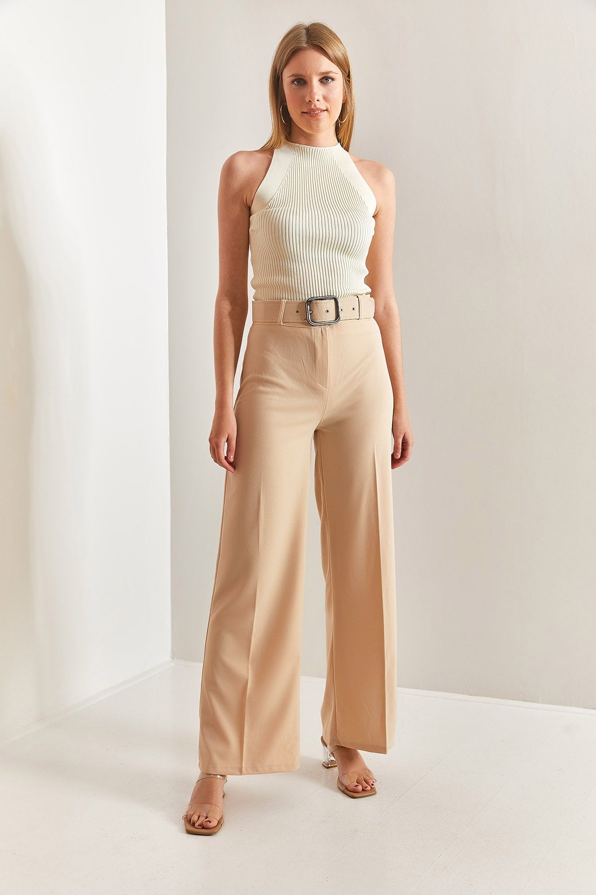 Women's Belted Wide Leg Trousers 40871032
