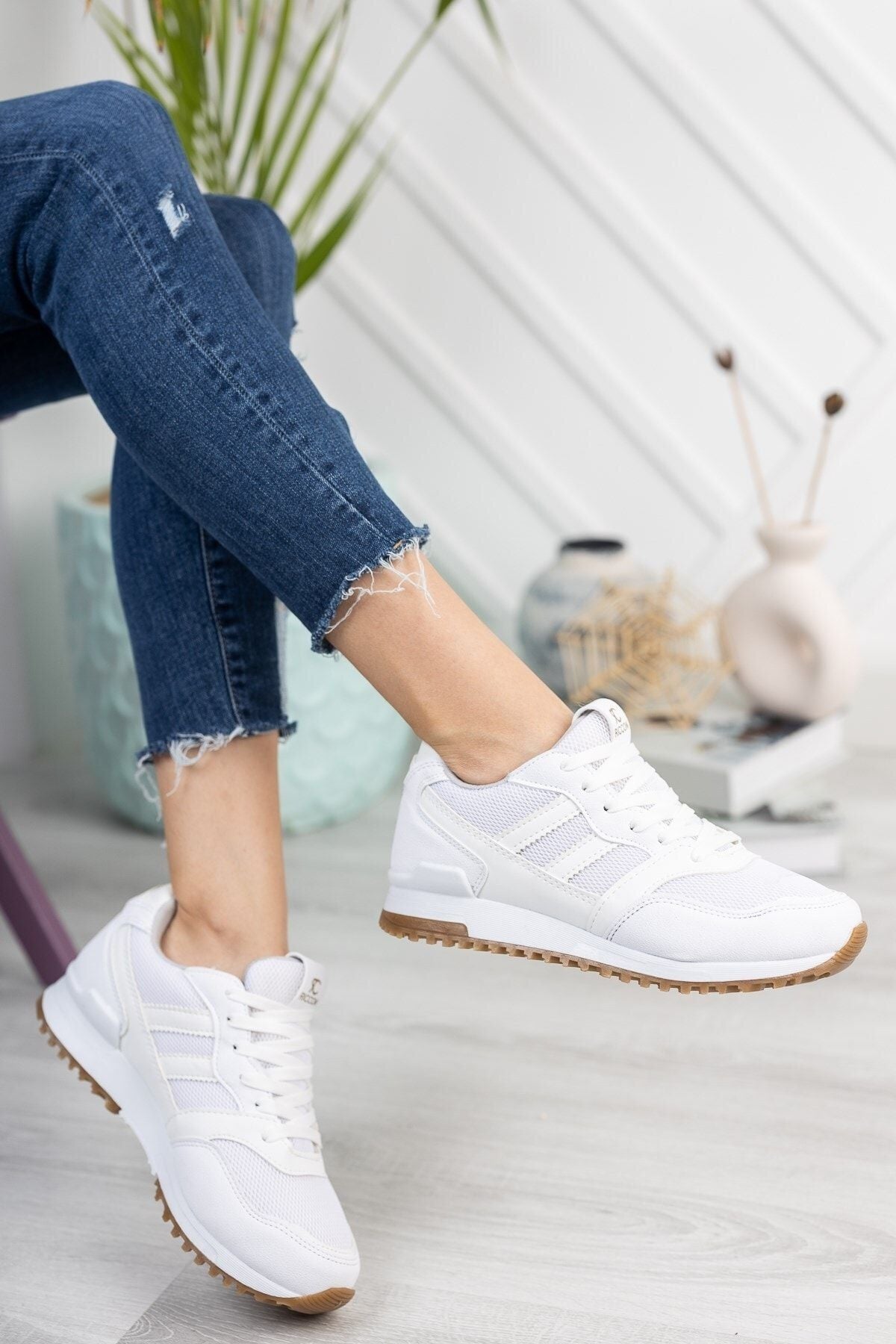 White Unisex Sneaker 0012863