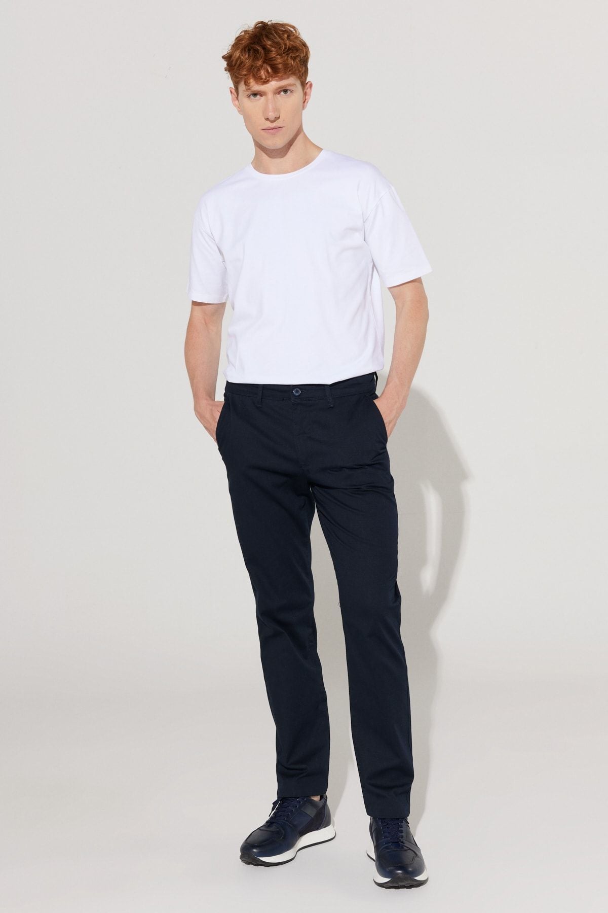 Men's navy blue comfort fit comfortable cutting side pocket cotton patterned flexible pants