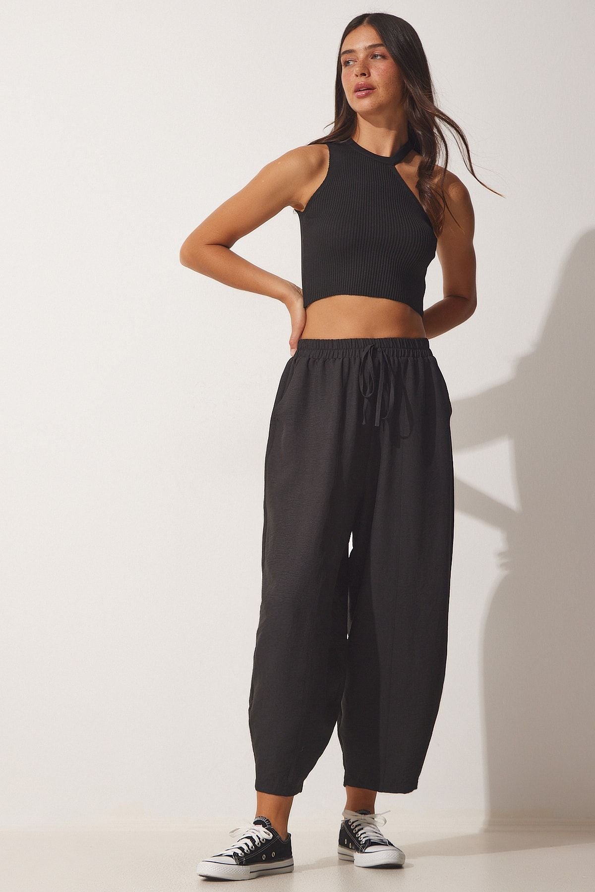 WOMEN'S BLACK POCKET AYROBİN SHALLAR Pants OH00046