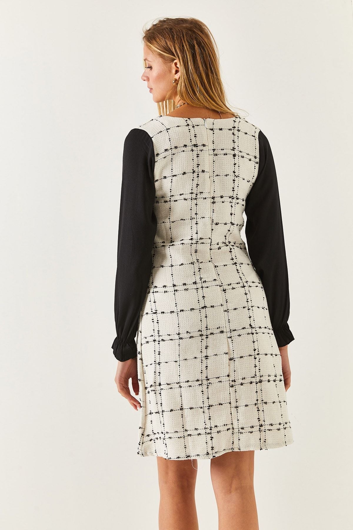 Women's White Plaid Square Collar Long Sleeve Dress Arm-22y001182